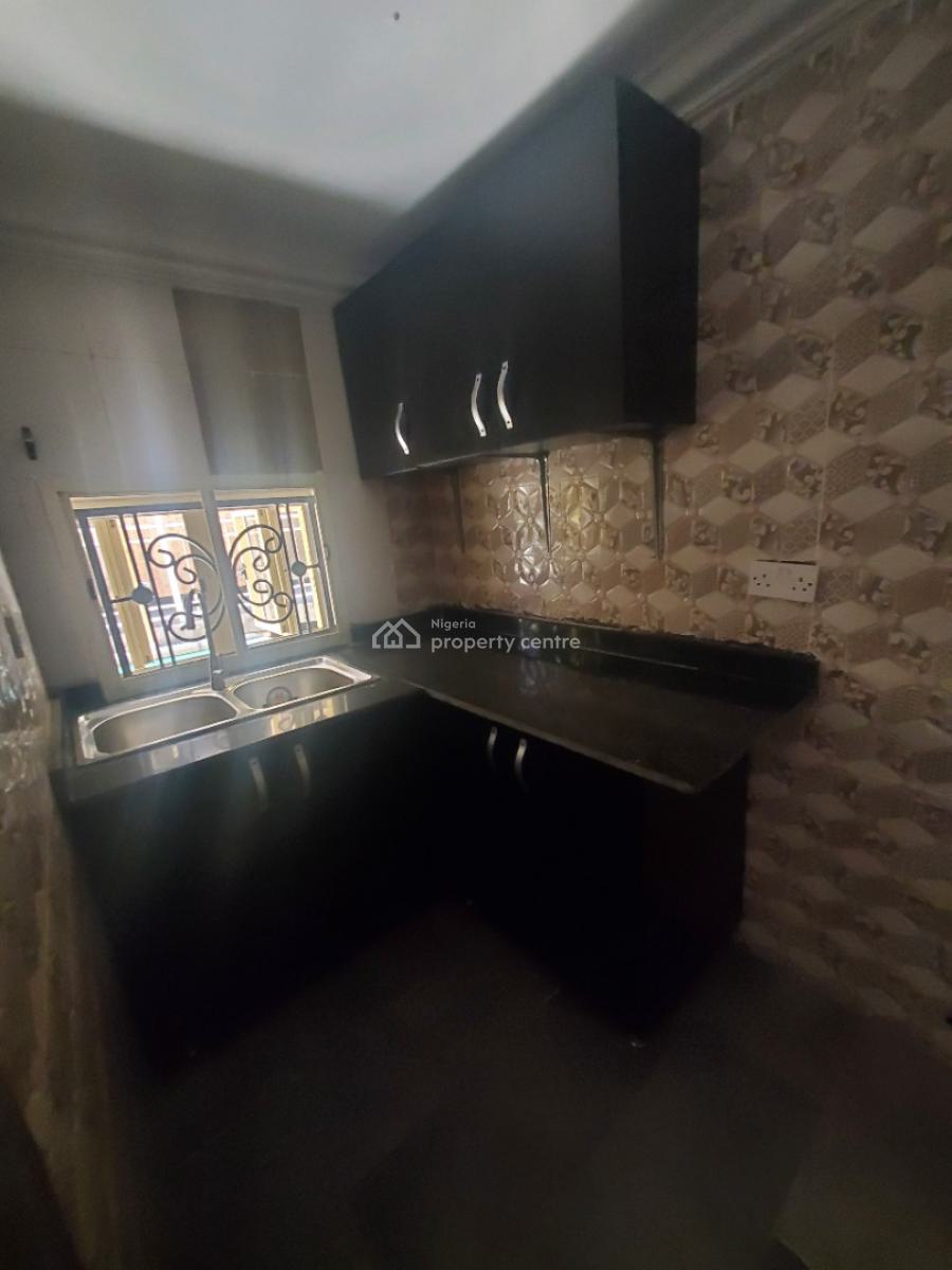 Luxury Mini Flat, Gra, Ogudu, Lagos, Mini Flat (room and Parlour) for Rent