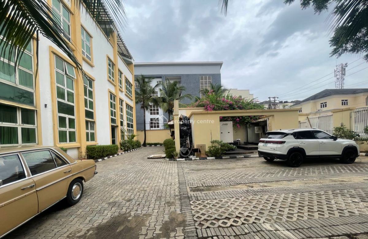 Commercial Property Block of Flat, Oniru, Victoria Island (vi), Lagos, Hotel / Guest House for Sale