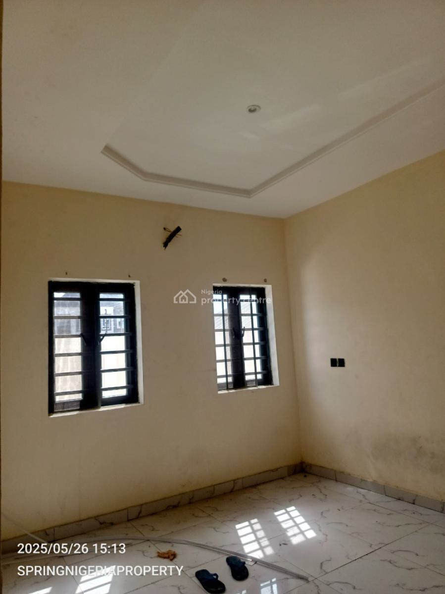 Spacious 2 Bedrooms Flat with Guest Toilet, Aptech, Sangotedo, Ajah, Lagos, Flat / Apartment for Rent