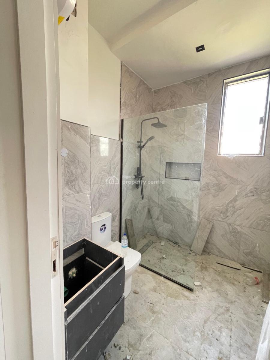 2 Bedrooms Apartment Elevator, Pool with Governors Consent, Ikate, Lekki, Lagos, Block of Flats for Sale