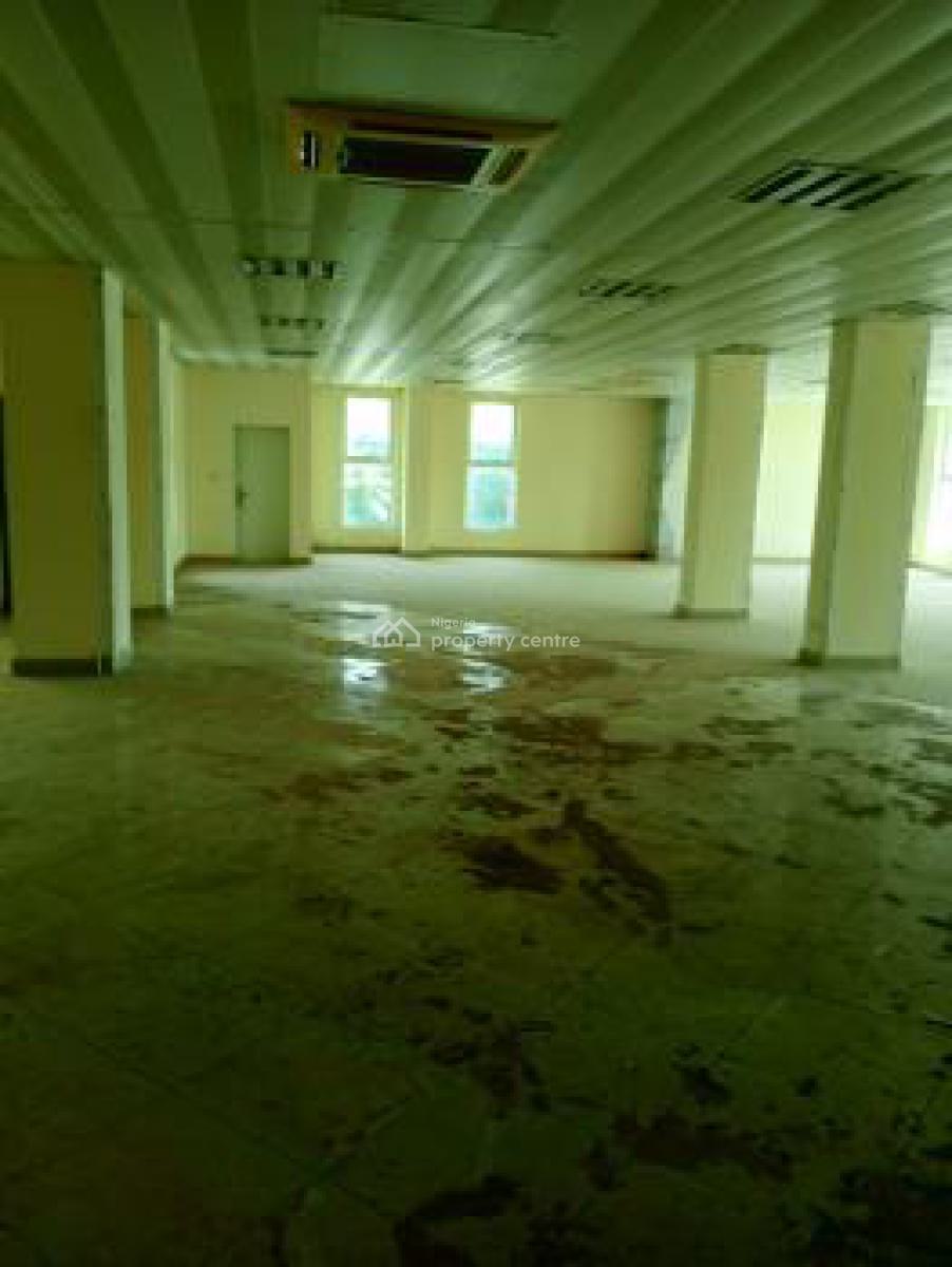 7 Floors Commercial Office Building, Zone 5, Wuse, Abuja, Plaza / Complex / Mall for Sale