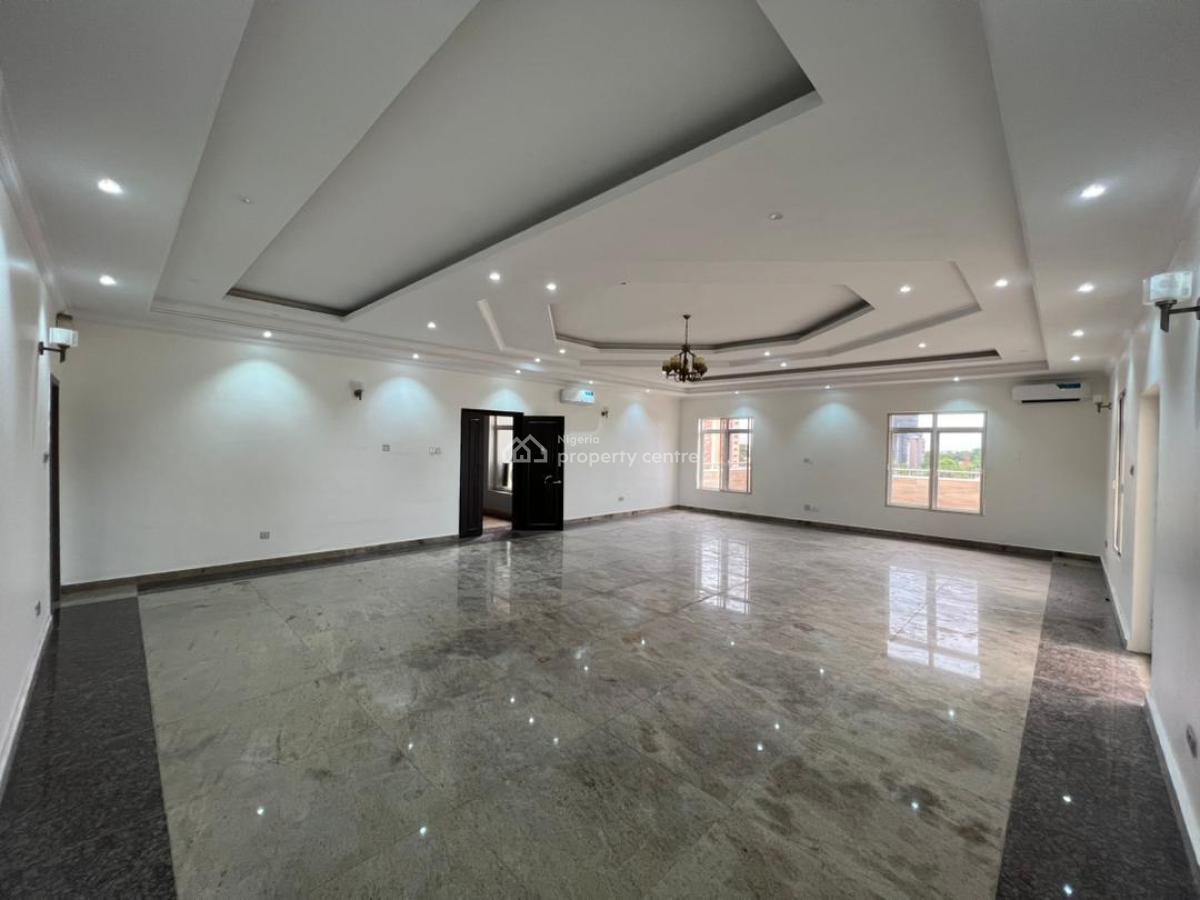 4 Bedrooms Penthouse with Gym and Swimming Pool, Ikoyi, Lagos, Flat / Apartment for Rent