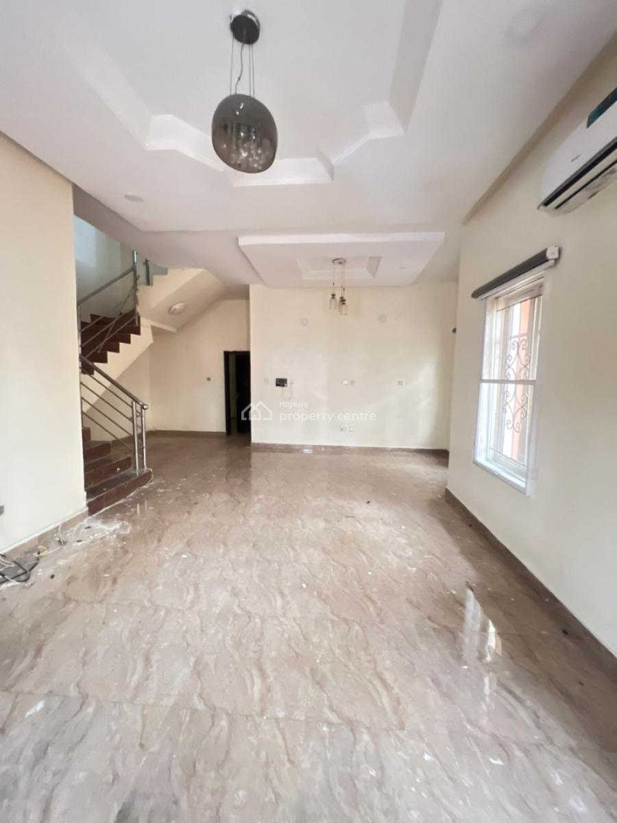 Fantastic 4 Bedroom Semi Detached Duplex with Bq, Bera Estate, Chevron Drive, Lekki Expressway, Lekki, Lagos, Terraced Duplex for Rent