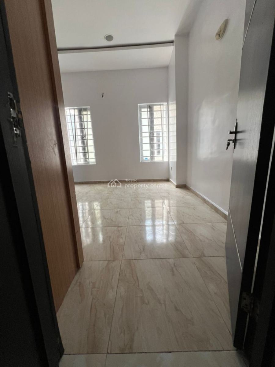 Serviced 1 Bedroom Flat at Ikate By Blenco Supermarket, Ikate Elegushi By World Blenco Supermarket, Ikate Elegushi, Lekki, Lagos, Mini Flat (room and Parlour) for Rent