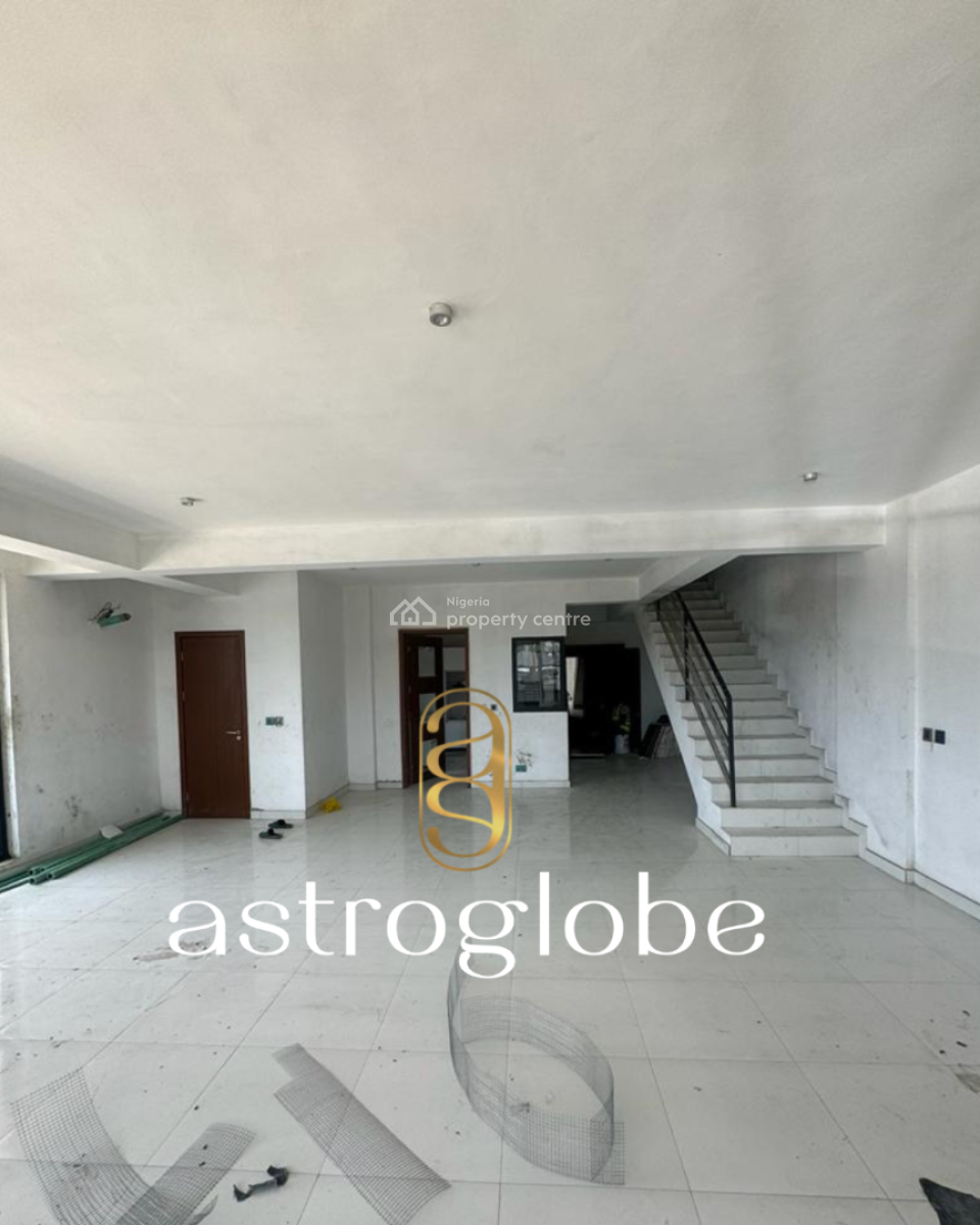 Luxury Three Bedrooms Maisonette Apartment, Richmond Pearl Way, Richmond Pearl Estate, Lekki Phase 1, Lekki, Lagos, Flat / Apartment for Sale