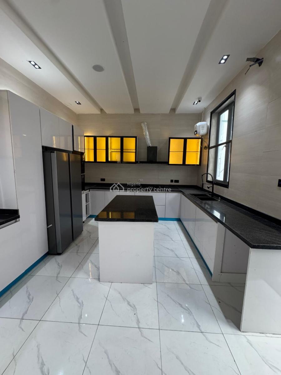 Gigantic 5 Bedrooms Detached Duplex with Swimming Pool, Bq., Chevron, Lekki Phase 1, Lekki, Lagos, Detached Duplex for Sale