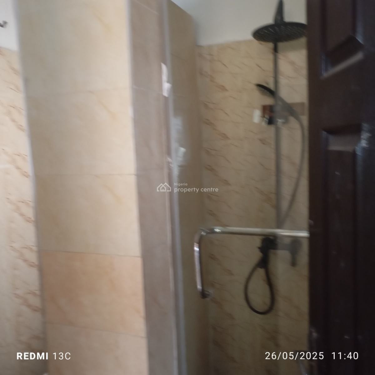 2 Bedroom Apartment Available in a Prime Area, Lekki Phase 1, Lekki, Lagos, Flat / Apartment for Rent