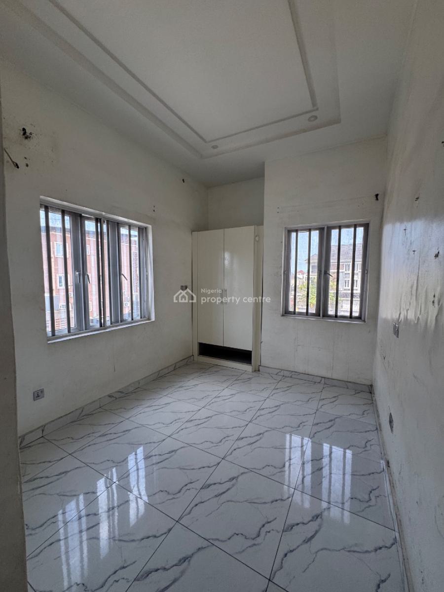 Luxury 3 Bedrooms Apartment, Osapa, Lekki, Lagos, Flat / Apartment for Sale