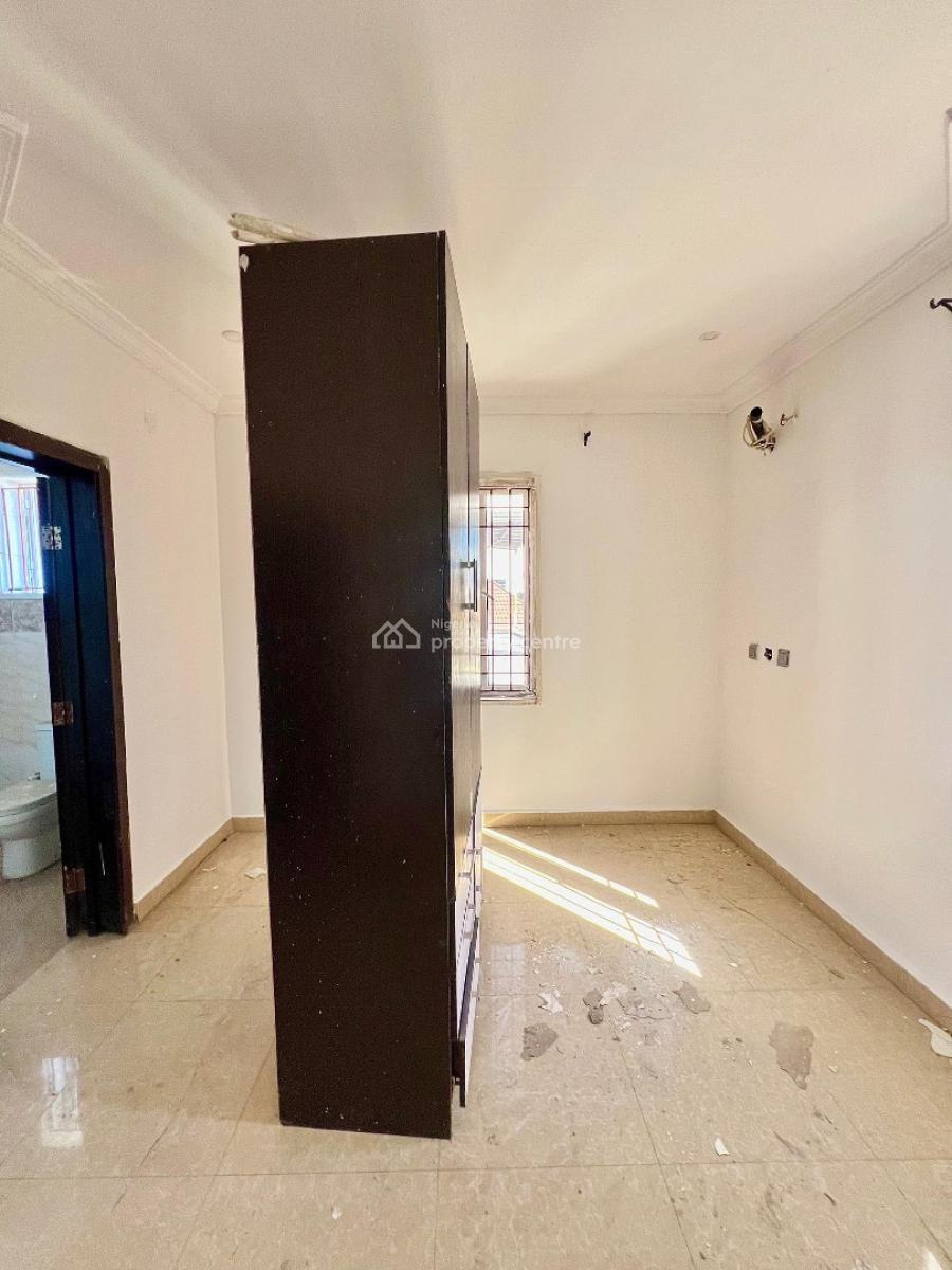 Newly Built 3 Bedroom Apartment, Ilasan, Lekki, Lagos, Flat / Apartment for Rent