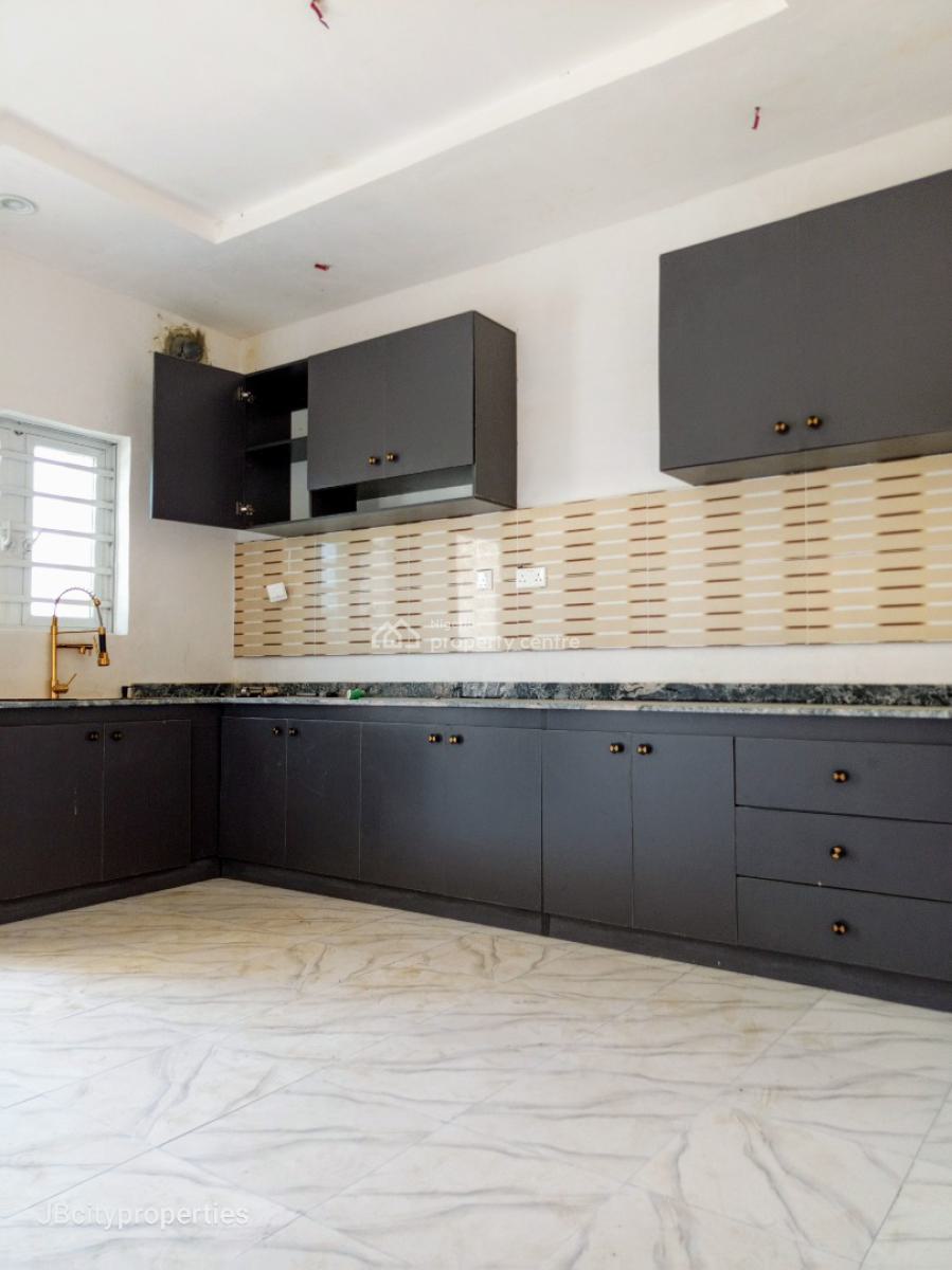 Brand New Luxurious 2 Bedroom Apartment with Gym, Ogombo, Ajah, Lagos, Flat / Apartment for Rent