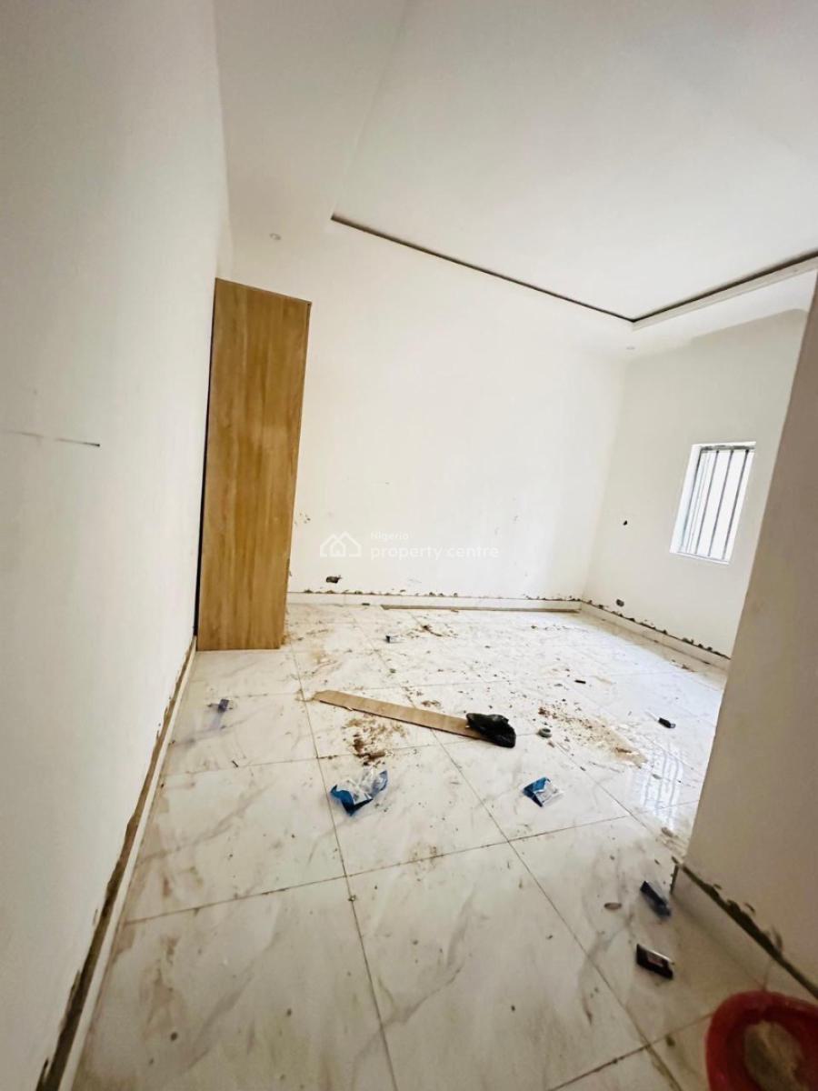 Eye Catchy 4 Bedroom Semi Detached Duplex with Bq in a Lovely Environ, Gra Phase 2, Magodo, Lagos, Semi-detached Duplex for Sale