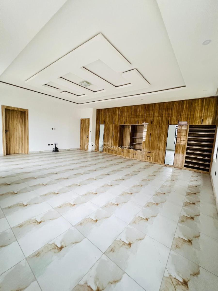 Spaciously Built 5 Bedroom Fully Detached, Omole Phase 1, Ikeja, Lagos, Detached Duplex for Sale