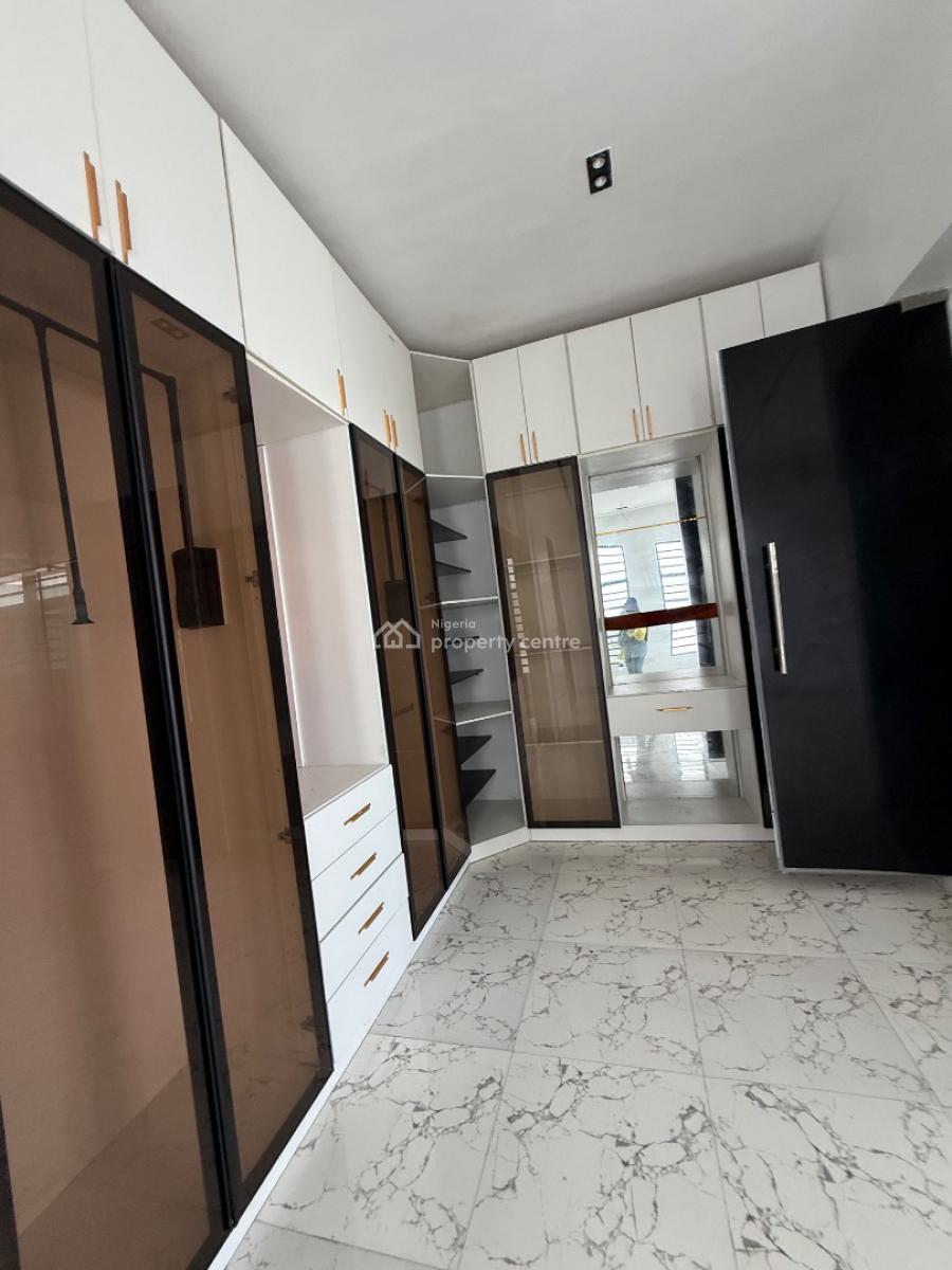 Nicely Built 5 Bedroom Fully Detached House, Hampton Lake Estate, Chevron, Lekki, Lagos, Detached Duplex for Sale