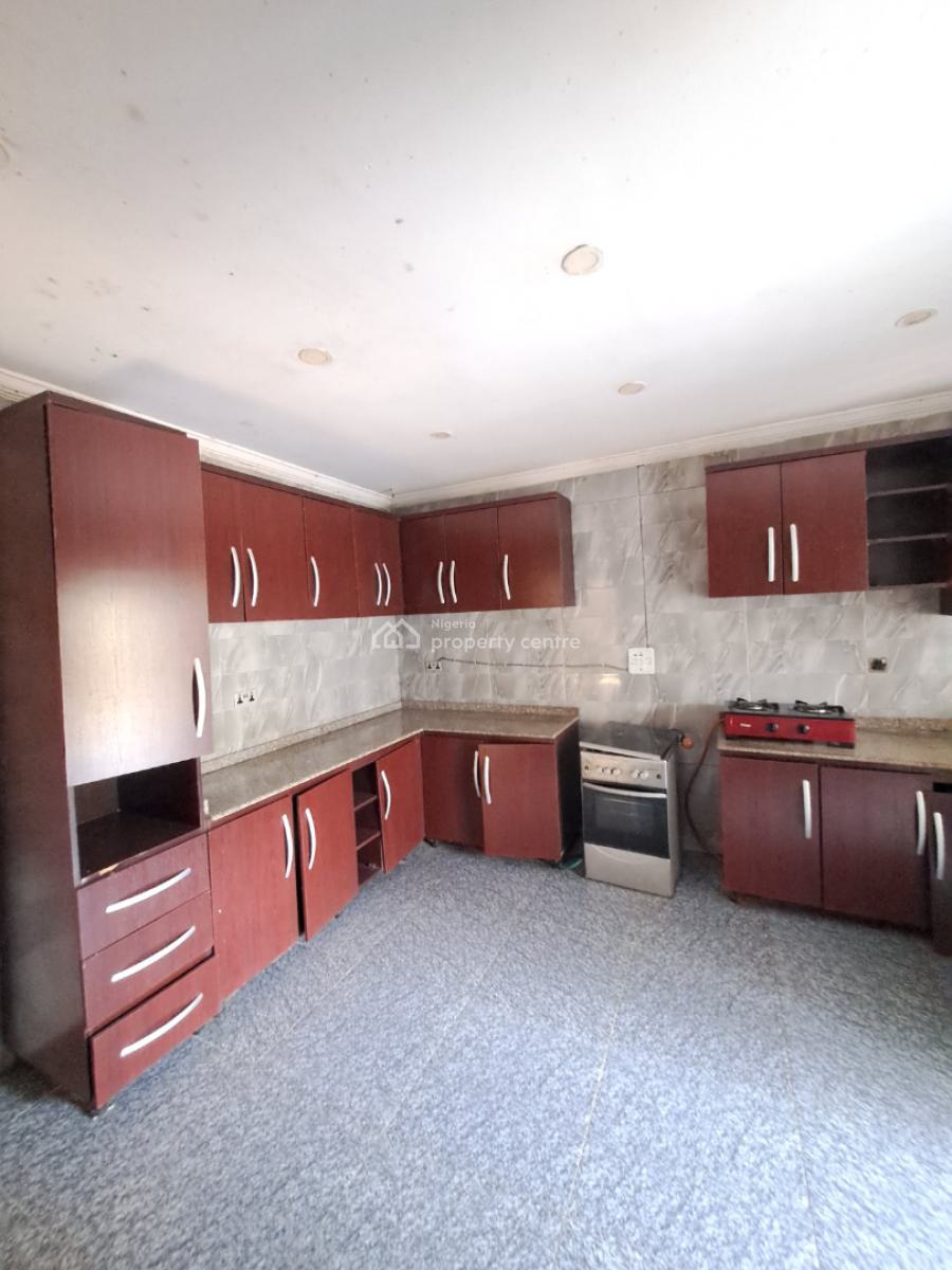 Well Built Shared Apartment in a Gated Estate, Agungi, Lekki, Lagos, Self Contain (single Rooms) for Rent