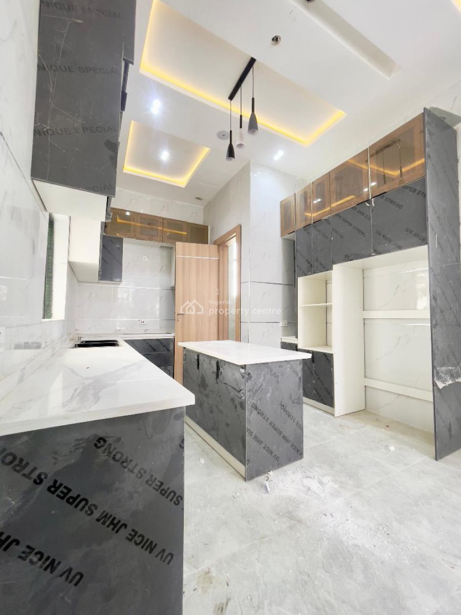 Nicely Finished 4 Bedroom Fully Detached House, Lekki, Lagos, Detached Duplex for Sale