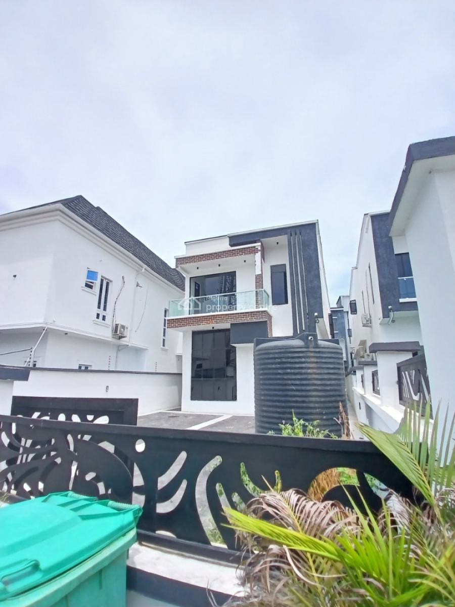 5 Bedroom Fully Detached Duplex with Bq, Ologolo, Lekki, Lagos, Detached Duplex for Sale