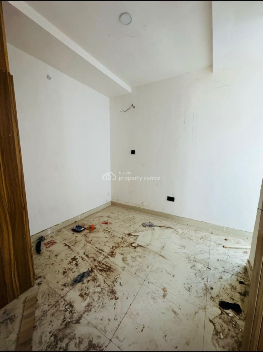 Spacious 4 Bedroom Detached House with a Mini Flat, Omole Phase One, Omole Phase 1, Ikeja, Lagos, Detached Duplex for Sale