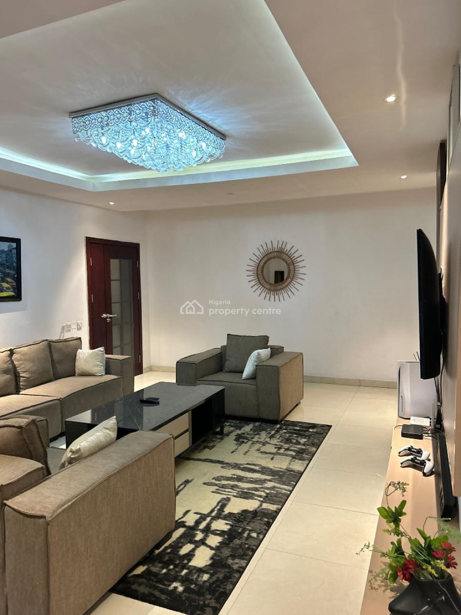 Luxury 3bedroom Apartment with Outdoor Snooker, Lekki Phase 1, Lekki, Lagos, Flat / Apartment Short Let
