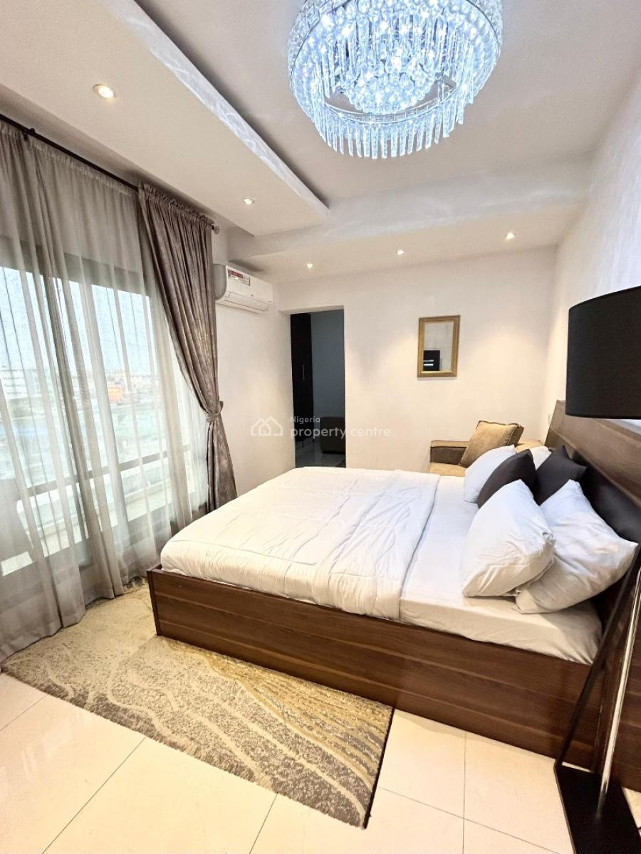 Luxury 3bedroom Apartment with Outdoor Snooker, Lekki Phase 1, Lekki, Lagos, Flat / Apartment Short Let