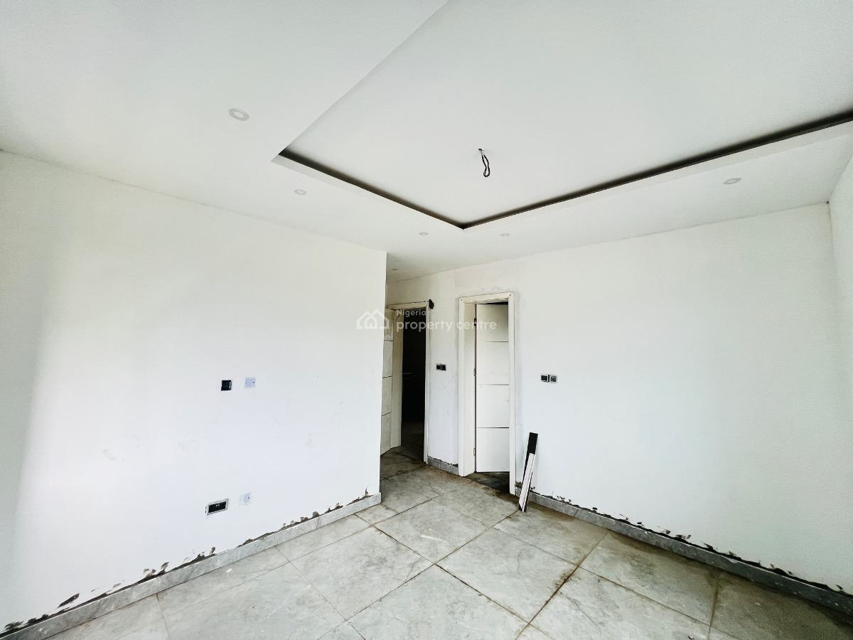 Serviced 5 Bedroom Duplex in Secure Estate, Ikate, Lekki, Lagos, Semi-detached Duplex for Sale