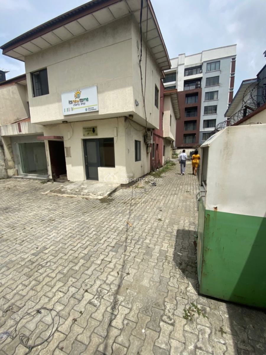 Big Compound 4 Bedrooms Semi Detached Duplex with 2 Bq, Oniru, Victoria Island (vi), Lagos, Office Space for Rent