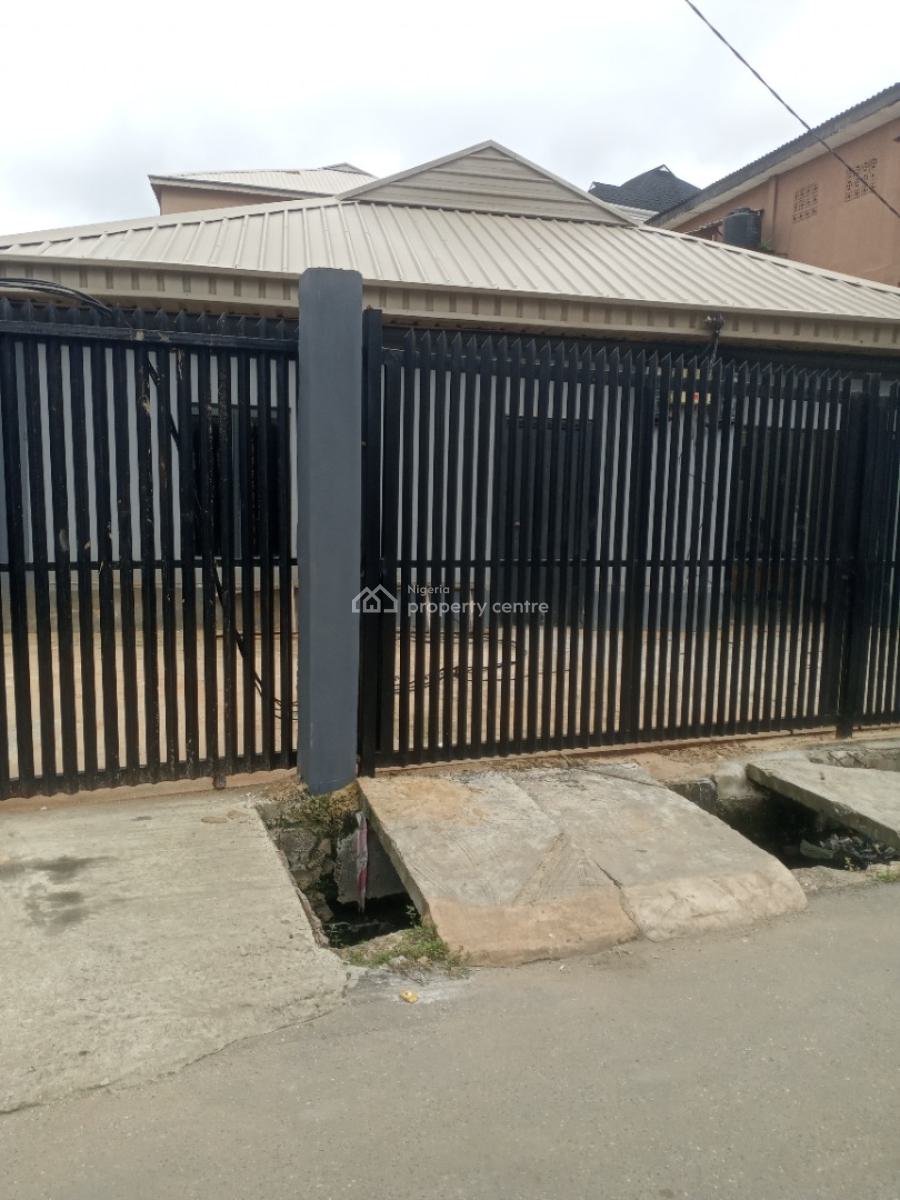 Stand Alone, Ojuelegba, Surulere, Lagos, Office Space for Rent