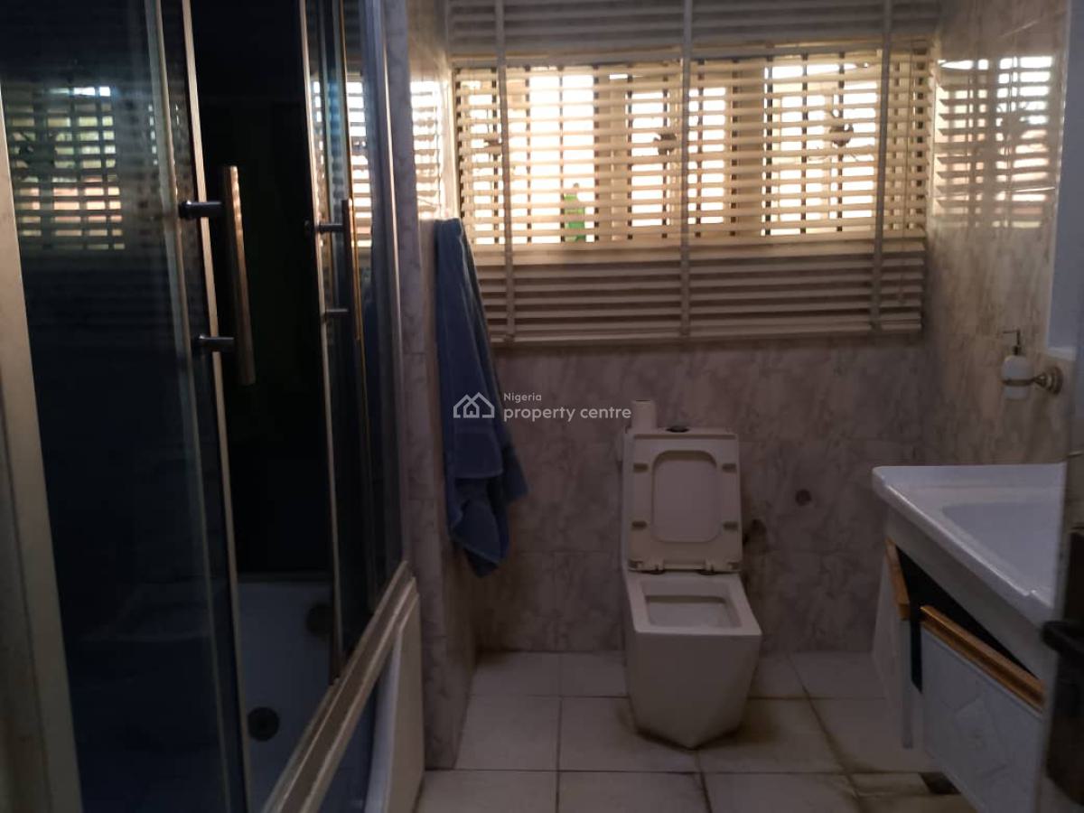 Spacious 4 Bedroom Semi Detached with 2 Rooms Bq, Off Admiralty Way, Lekki Phase 1, Lekki, Lagos, Semi-detached Duplex for Rent