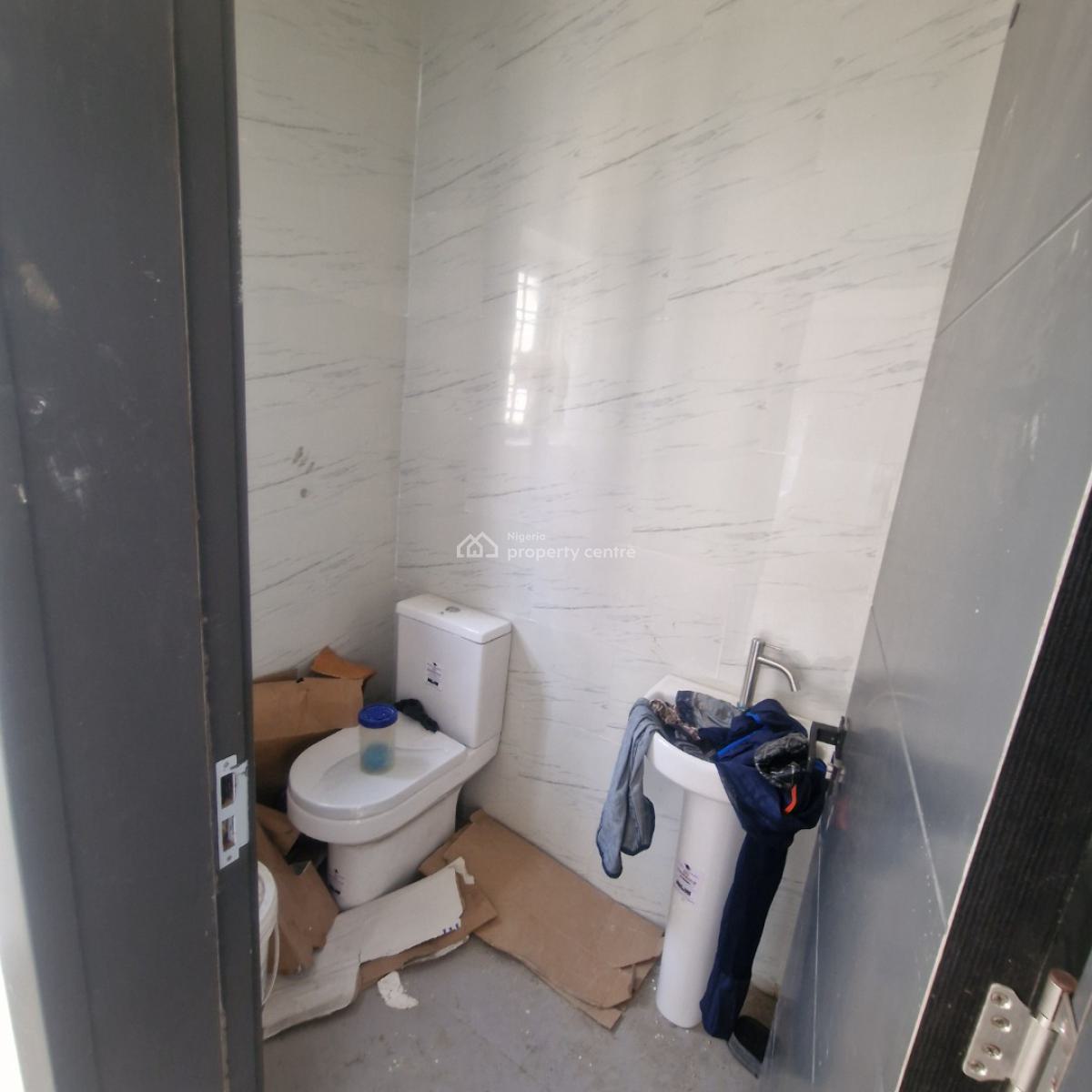 a Building on 3 Floors and Ground Floor, Alternative Route, By Jadeville Estate Gate, Off Chevron Drive, Lekki Expressway, Lekki, Lagos, Plaza / Complex / Mall for Rent