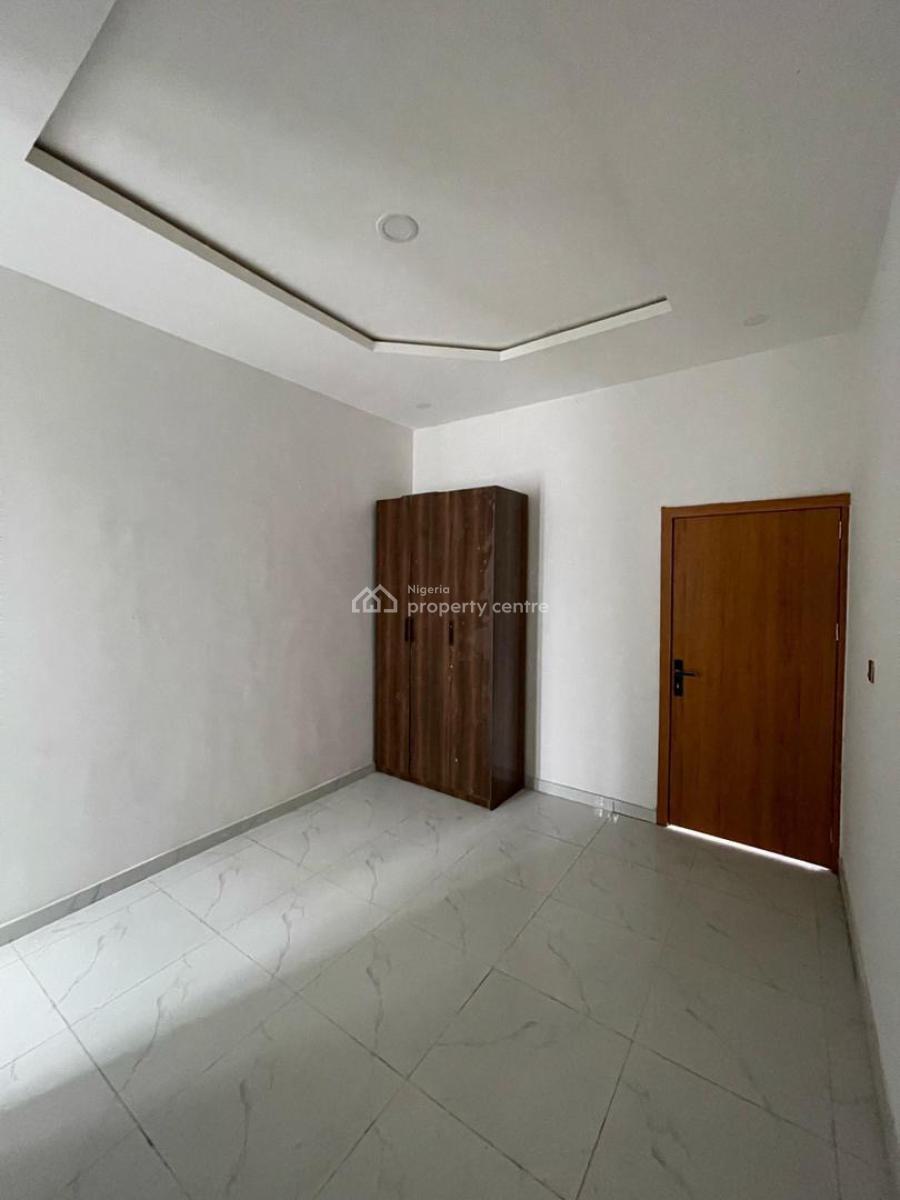 2 Bedroom Serviced Apartment, Orchid, Lekki, Lagos, Block of Flats for Sale