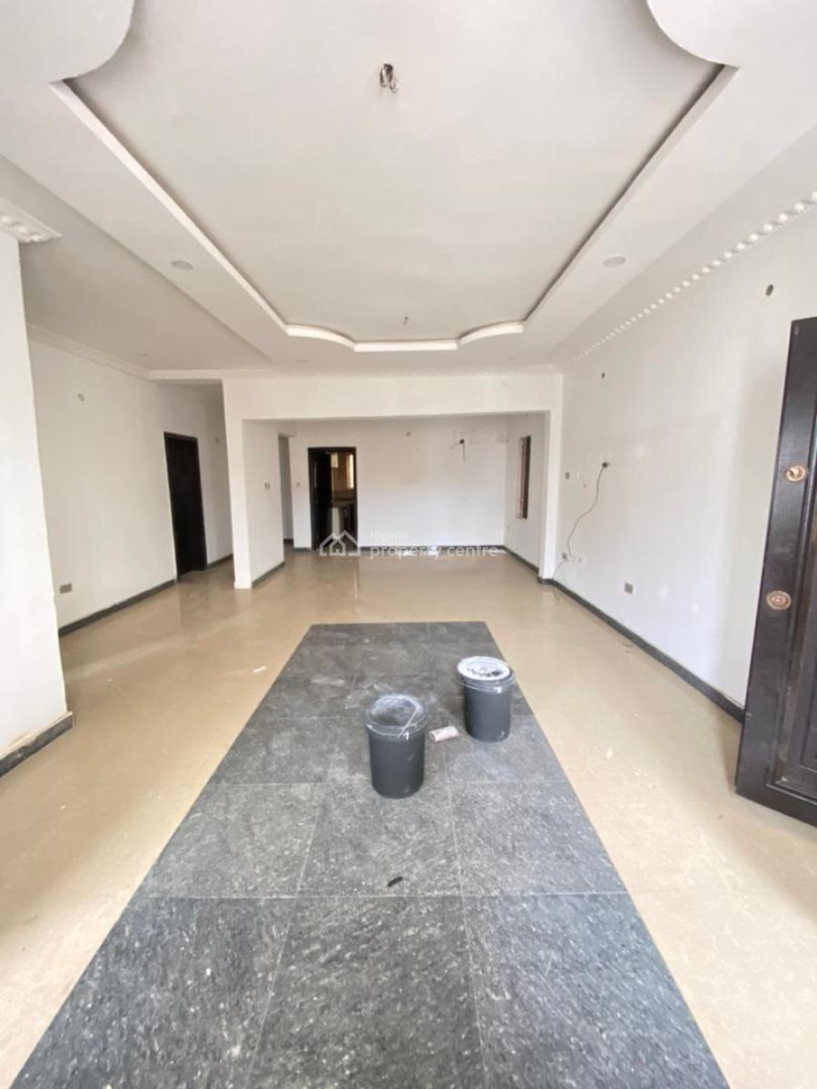 Spacious 3 Bedroom Flat, Ilasan, Lekki, Lagos, Flat / Apartment for Rent