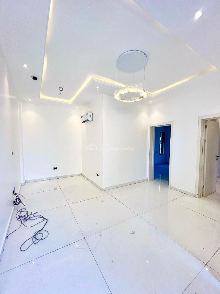 Luxurious 4-bedroom Home with Cinema & Pool in Gated Estate, Lekki Phase 1, Lekki, Lagos, Detached Duplex for Sale