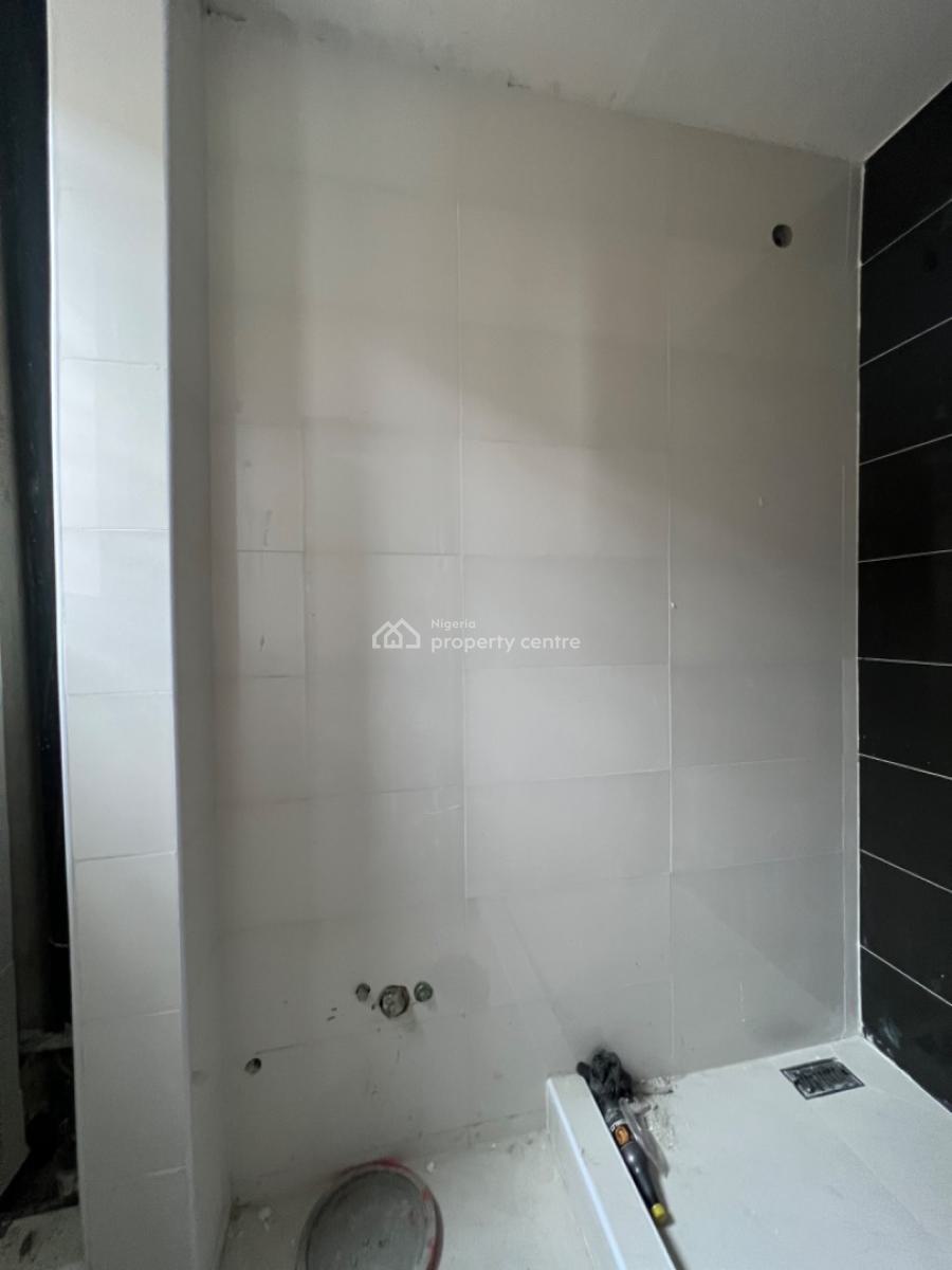 Luxury 2 Bedroom Apartment, Ologolo, Lekki, Lagos, Flat / Apartment for Sale