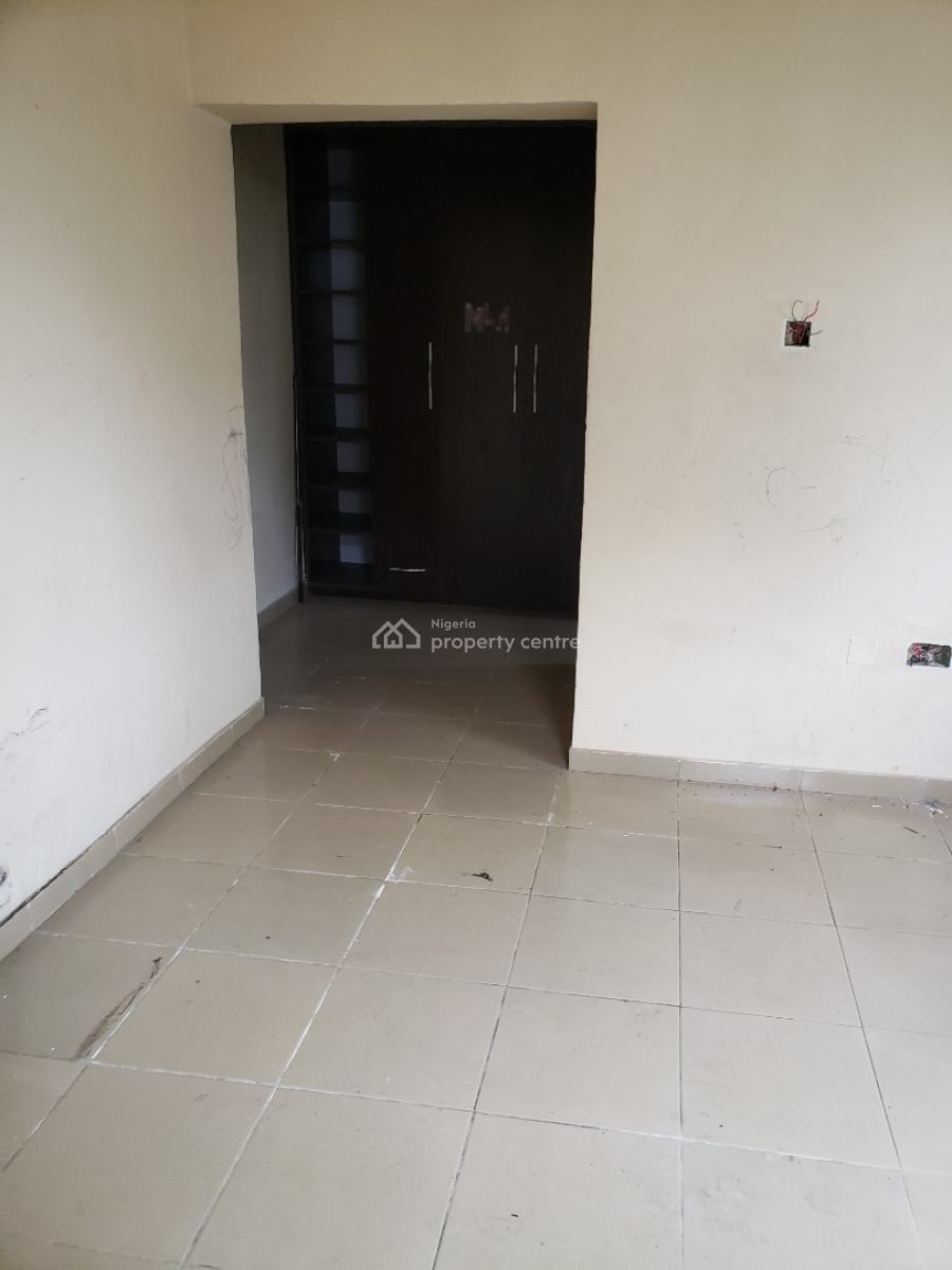 a Well Maintained 4 Bedroom Semi Detached Duplex, Along Monastery Road, Sangotedo, Ajah, Lagos, Semi-detached Duplex for Rent