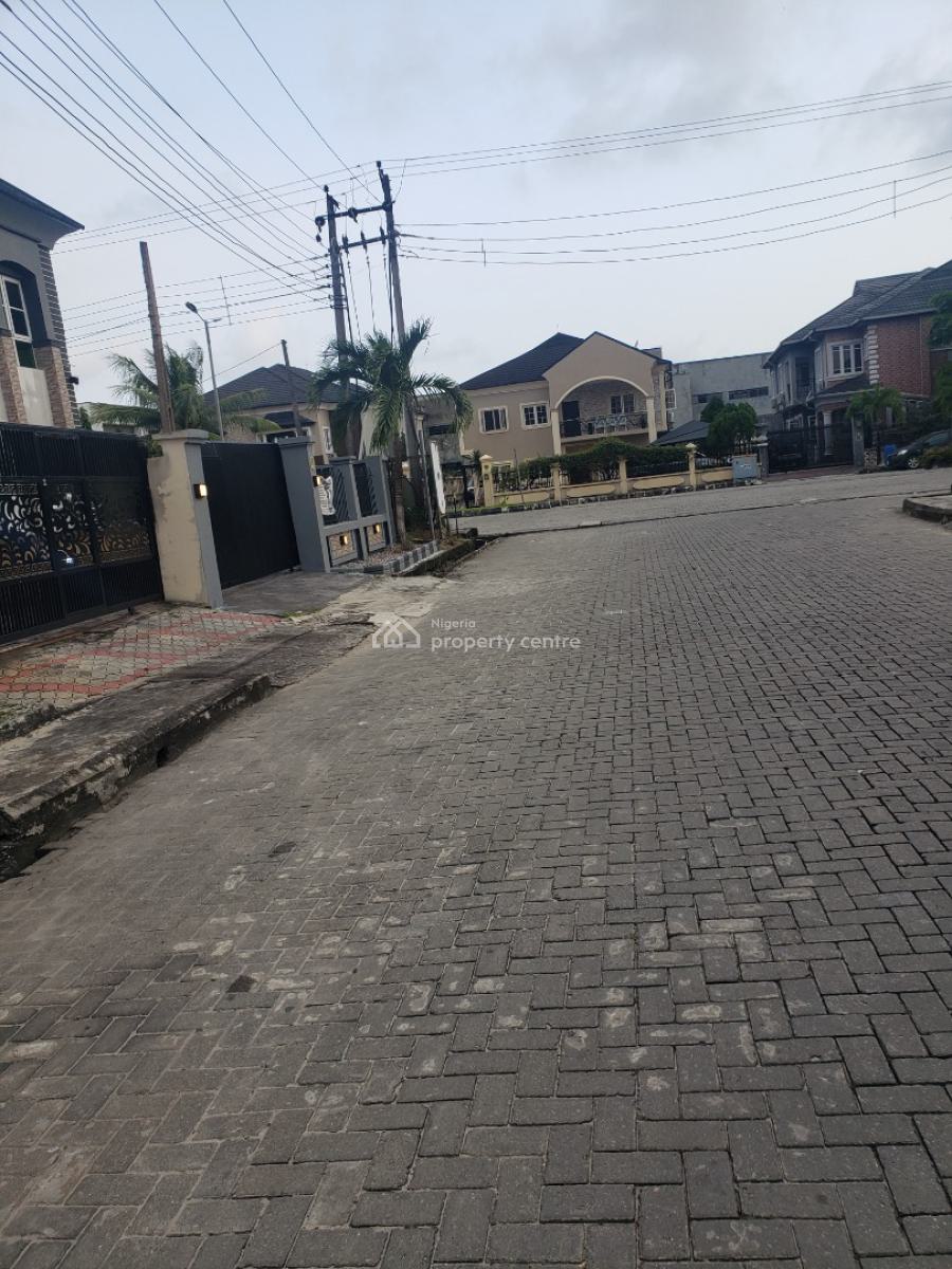 a Well Maintained 4 Bedroom Semi Detached Duplex, Along Monastery Road, Sangotedo, Ajah, Lagos, Semi-detached Duplex for Rent