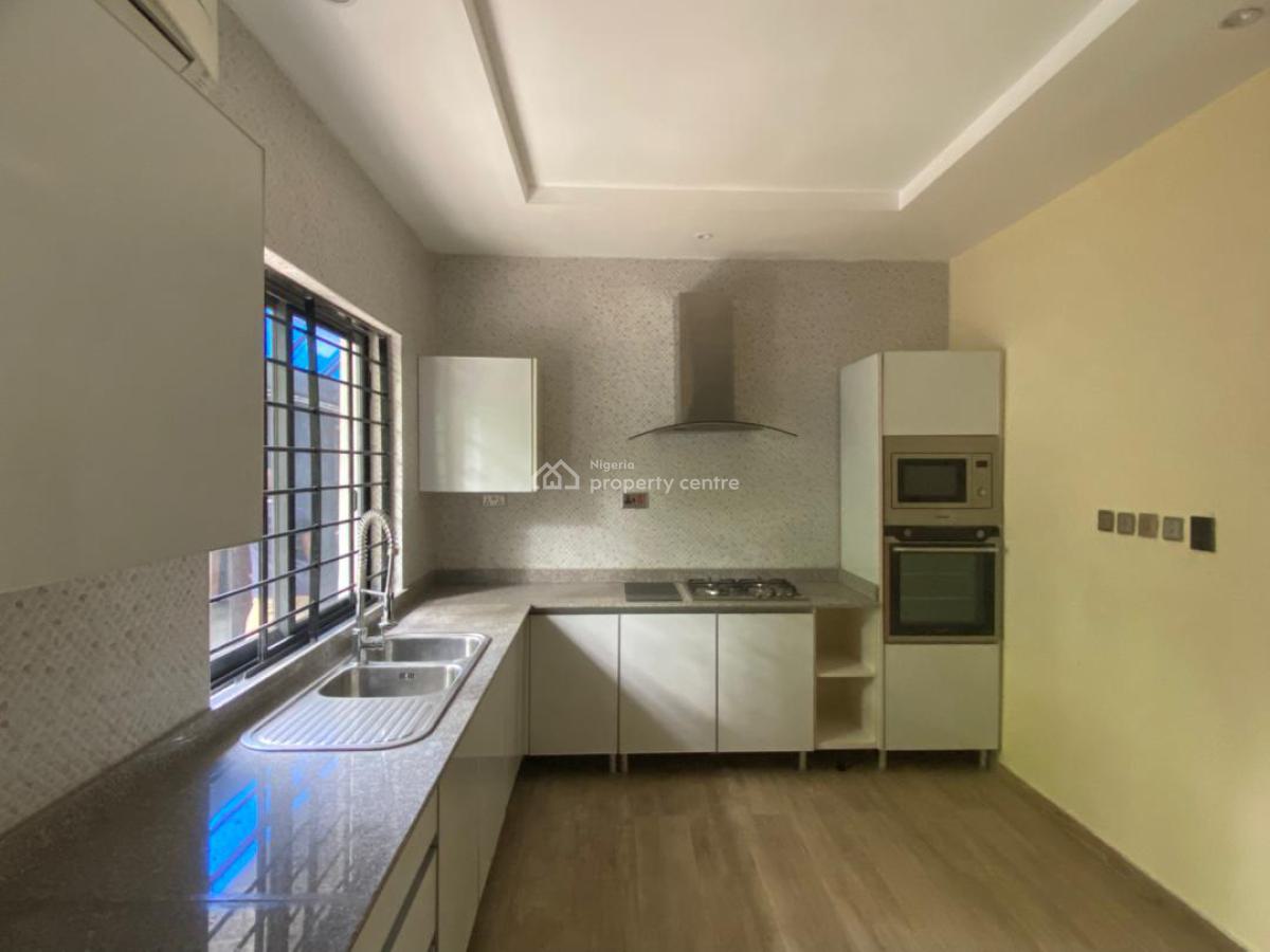 Exquisitely Finished Serviced 4 Bedroom Terrace with a Room Bq, Banana Island, Ikoyi, Lagos, Terraced Duplex for Sale