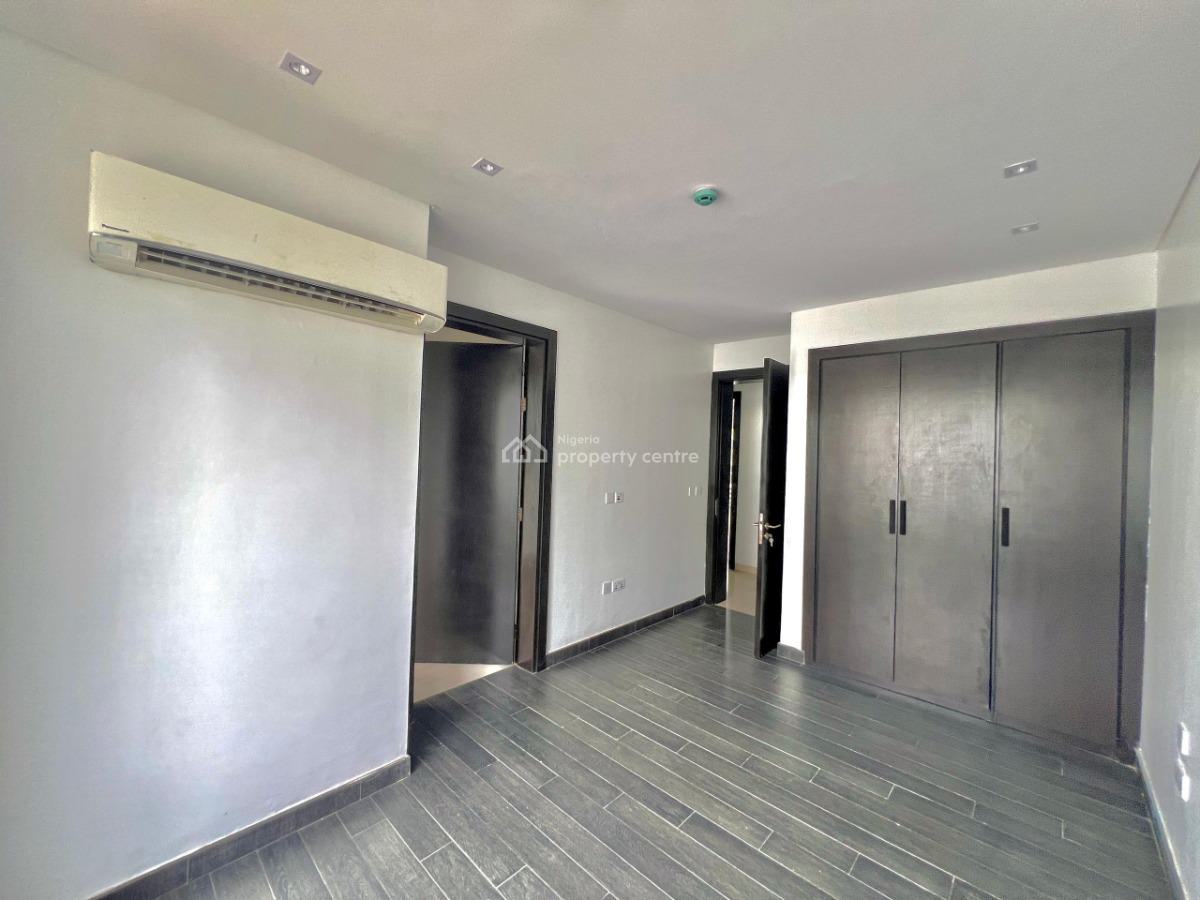 a Luxurious 4 Bedroom Apartment with Bq, Banana Island, Ikoyi, Lagos, Terraced Duplex for Rent