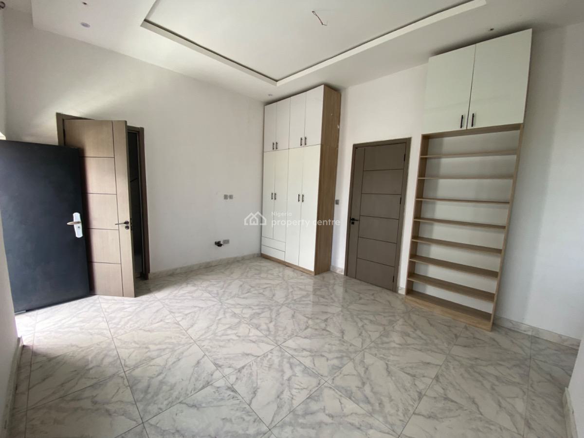 Newly Built 4 Bedroom Semi-detached Duplex with Bq, Ologolo, Lekki, Lagos, Semi-detached Duplex for Rent