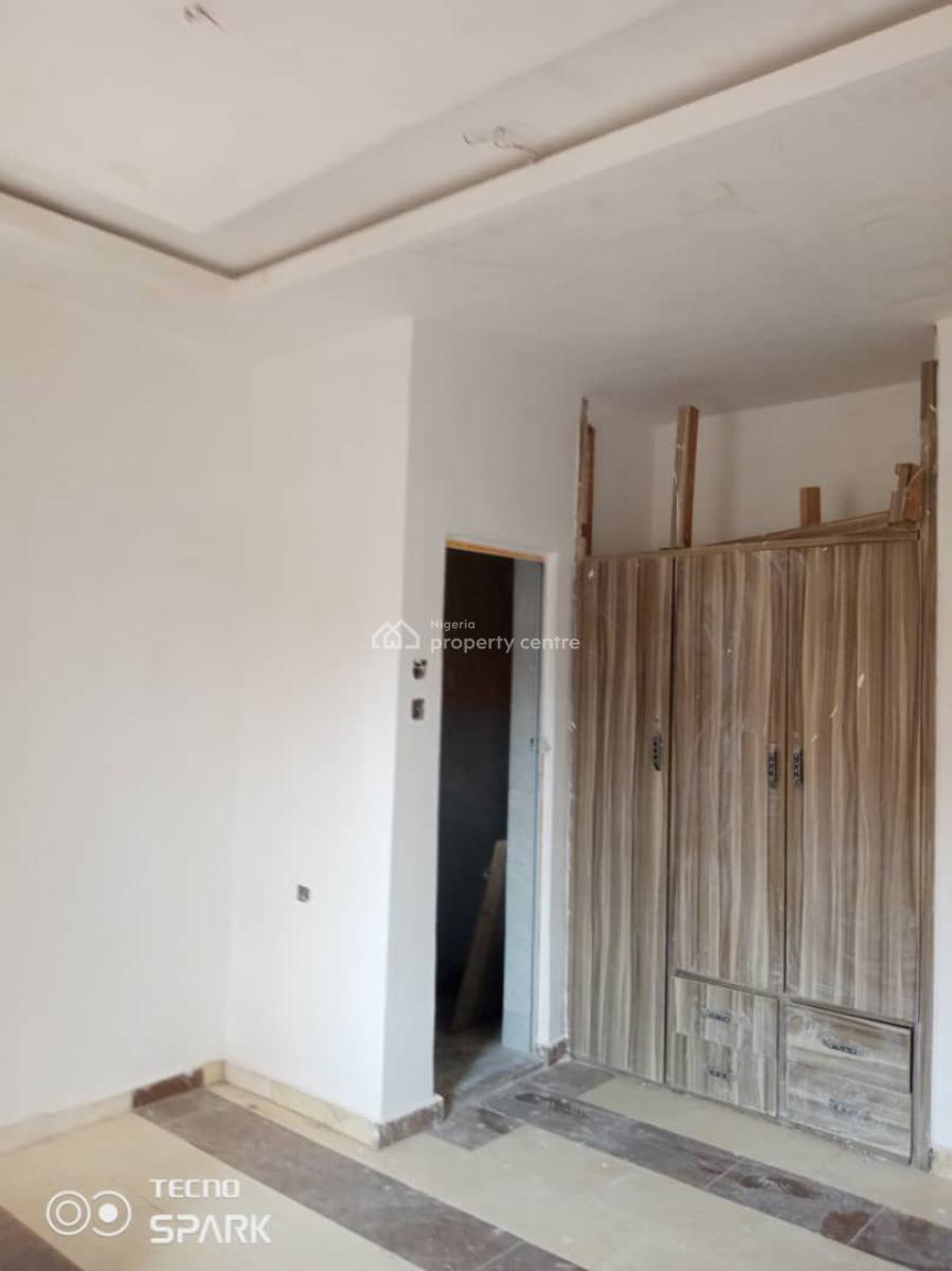 Standard Good 3 Bedrooms Flat, Durumi, Abuja, Flat / Apartment for Rent