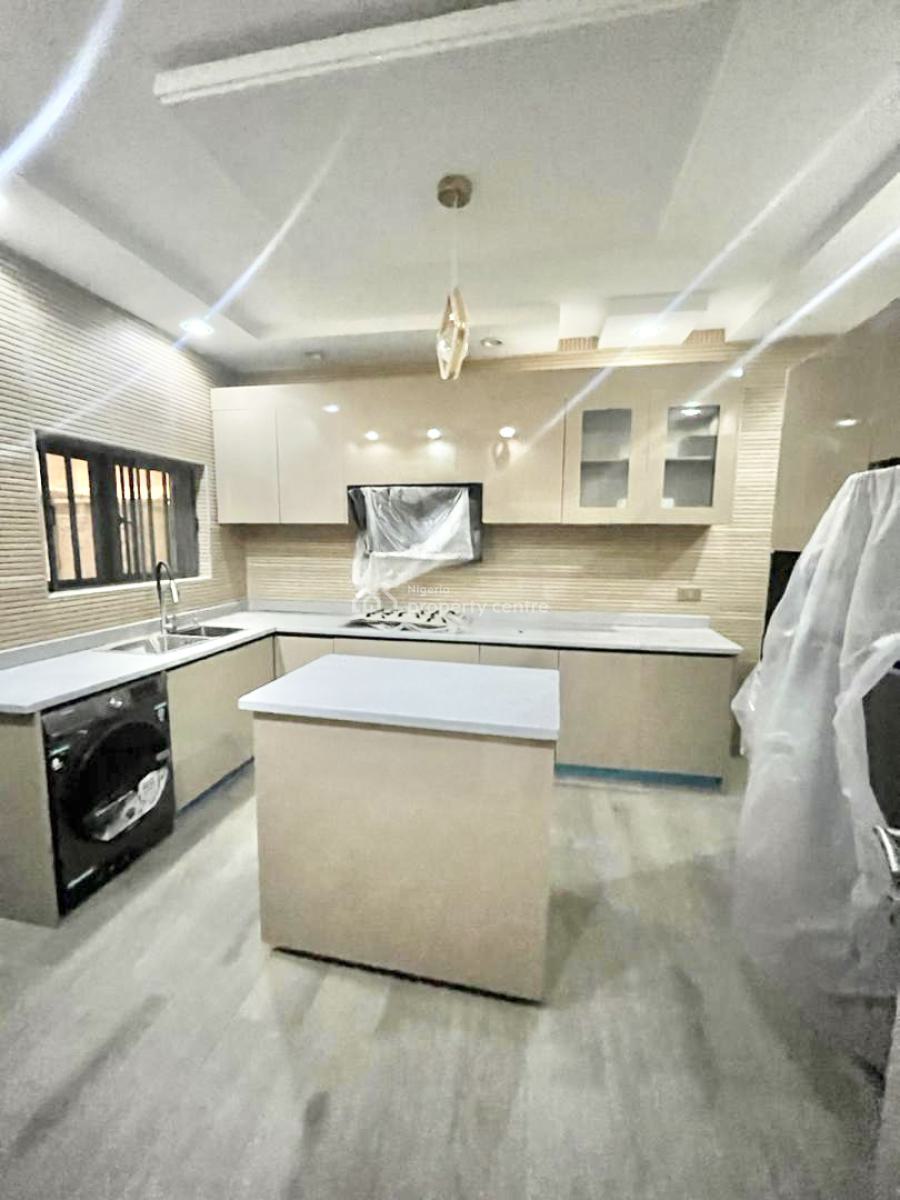 Newly Built Serviced 4 Bedroom Terrace Duplex with Bq and Study Room, Lekki Phase 1, Lekki, Lagos, Terraced Duplex for Rent