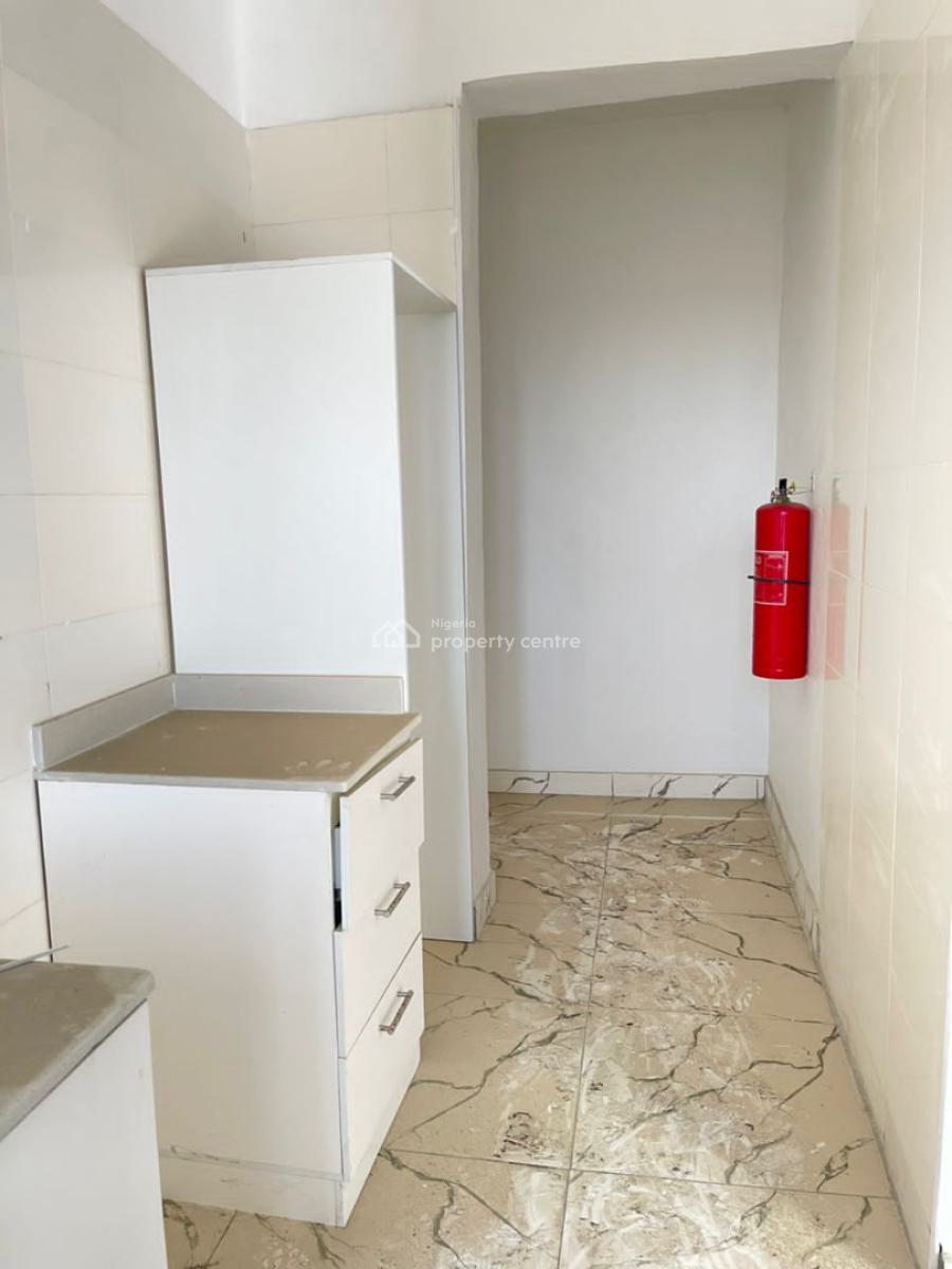 Serviced 2 Bedroom Luxury Apartment, Ologolo, Lekki, Lagos, Flat / Apartment for Rent