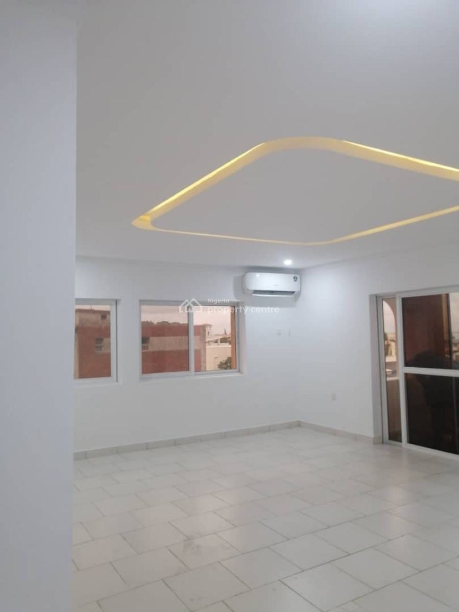 2 Bedrooms Flat, Behind Zenith Bank, Victoria Island (vi), Lagos, Flat / Apartment for Rent