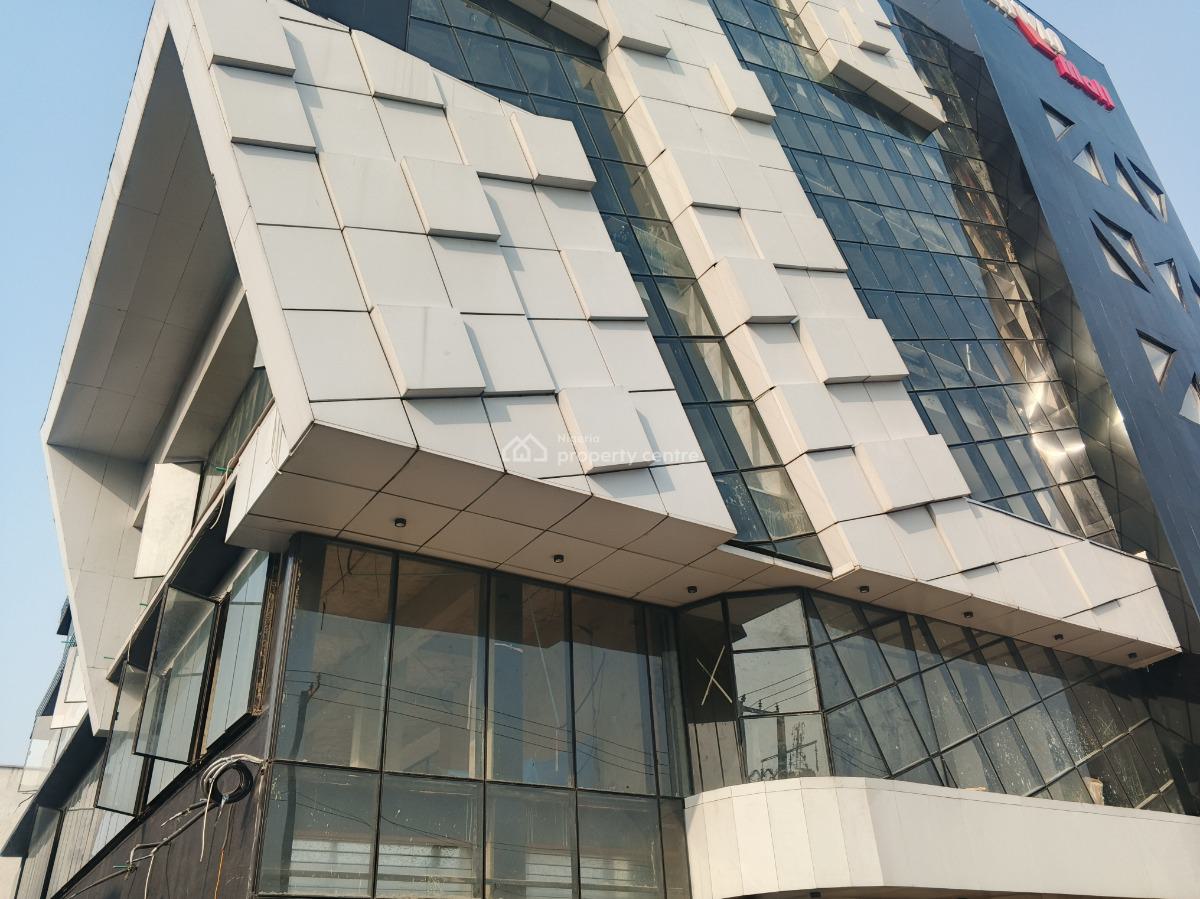 44 Sq Mts Shop Spaces in a Serviced Mall, Admiralty Way, Lekki Phase 1, Lekki, Lagos, Shop for Sale