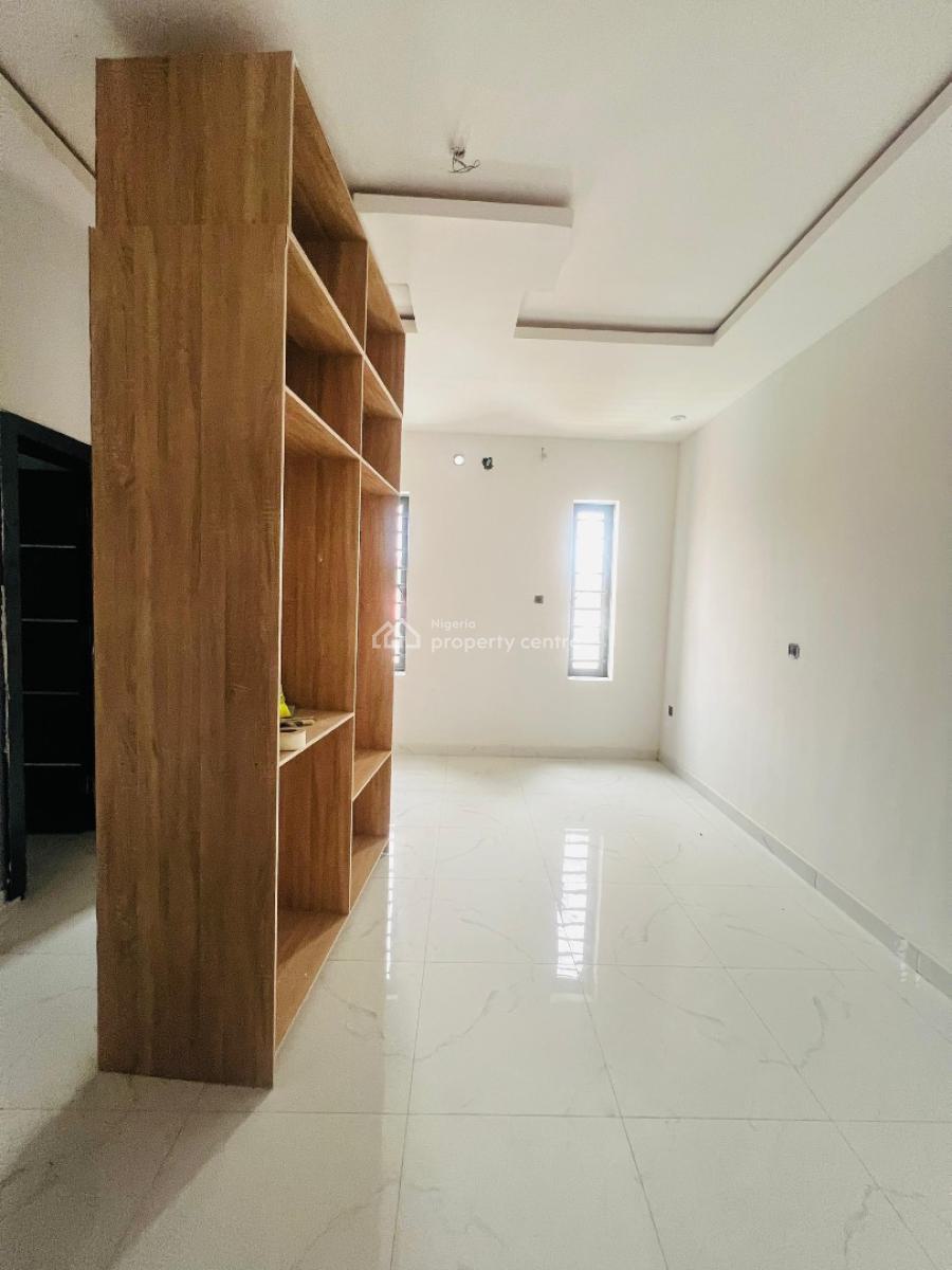 Captivating 4 Bedrooms Terraced Duplex Plus Bq in Secured Environment, Magodo, Lagos, Terraced Duplex for Sale