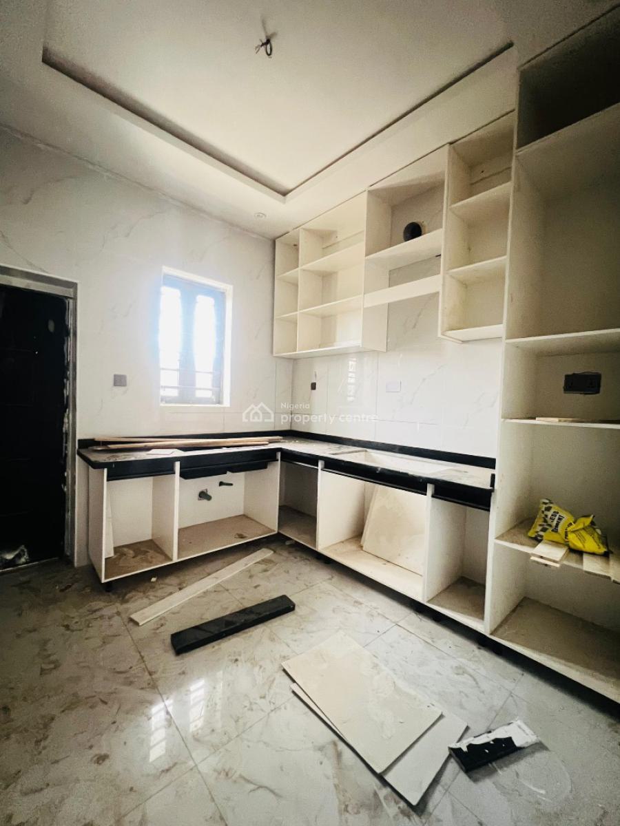 Captivating 4 Bedrooms Terraced Duplex Plus Bq in Secured Environment, Magodo, Lagos, Terraced Duplex for Sale