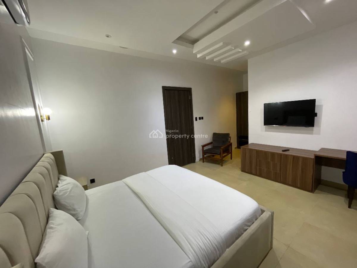 One Bedroom Apartment with Swimming Pool, Lekki Phase 1, Lekki, Lagos, Mini Flat (room and Parlour) Short Let