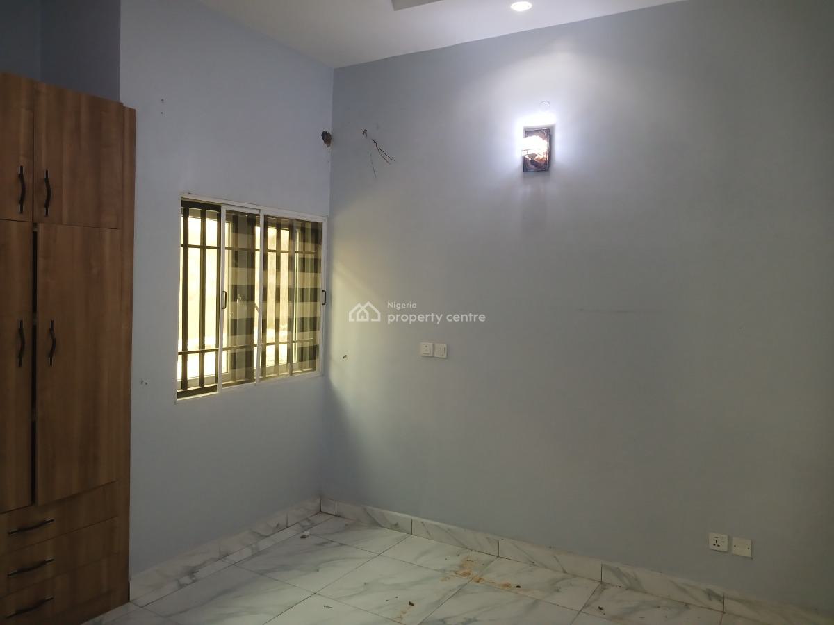 Luxurious 3 Bedroom Blocks of Flat, 6th Avenue, Gwarinpa, Abuja, Flat / Apartment for Rent