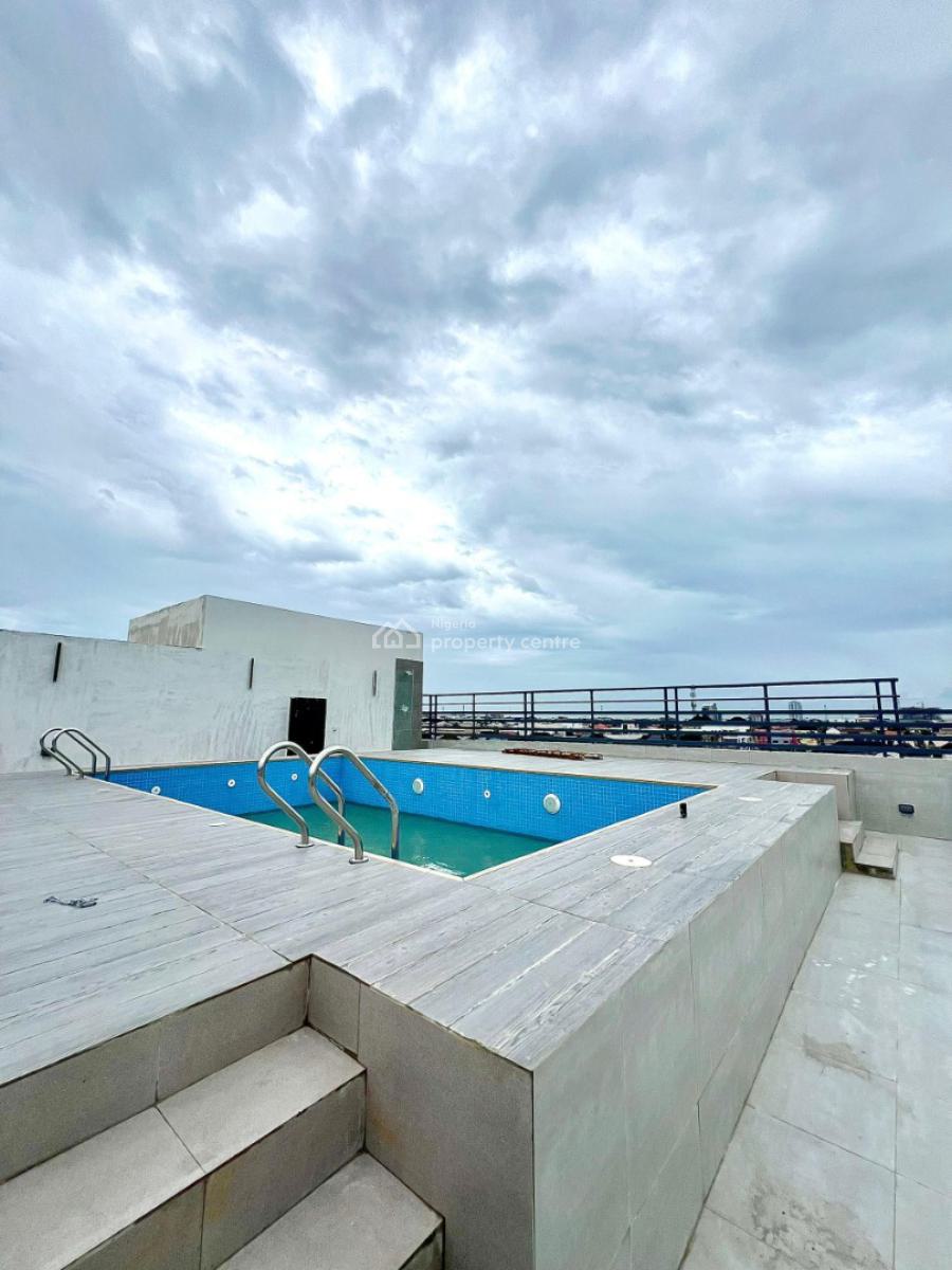 Spacious 3 Bedroom Apartment with Elevator, Bq and Pool, Lekki Phase 1, Lekki, Lagos, Flat / Apartment for Sale