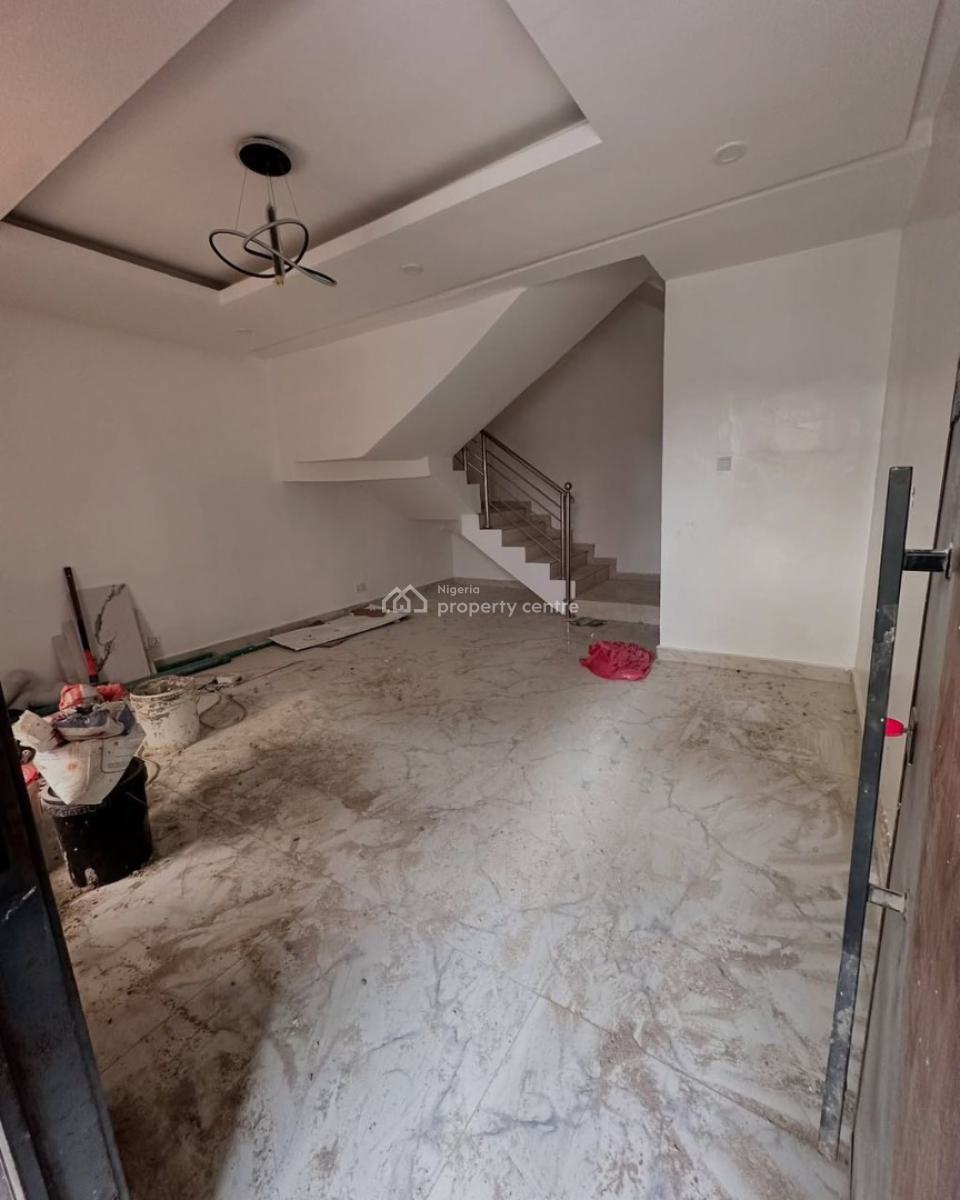 Neatly Built 4 Bedroom Terrace Duplex, Lekki Phase 1, Lekki, Lagos, Terraced Duplex for Rent