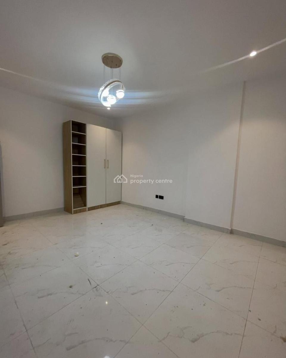 Elegantly Built 2 Bedroom Maisonette with Elevator, Lekki Phase 1, Lekki, Lagos, Flat / Apartment for Rent
