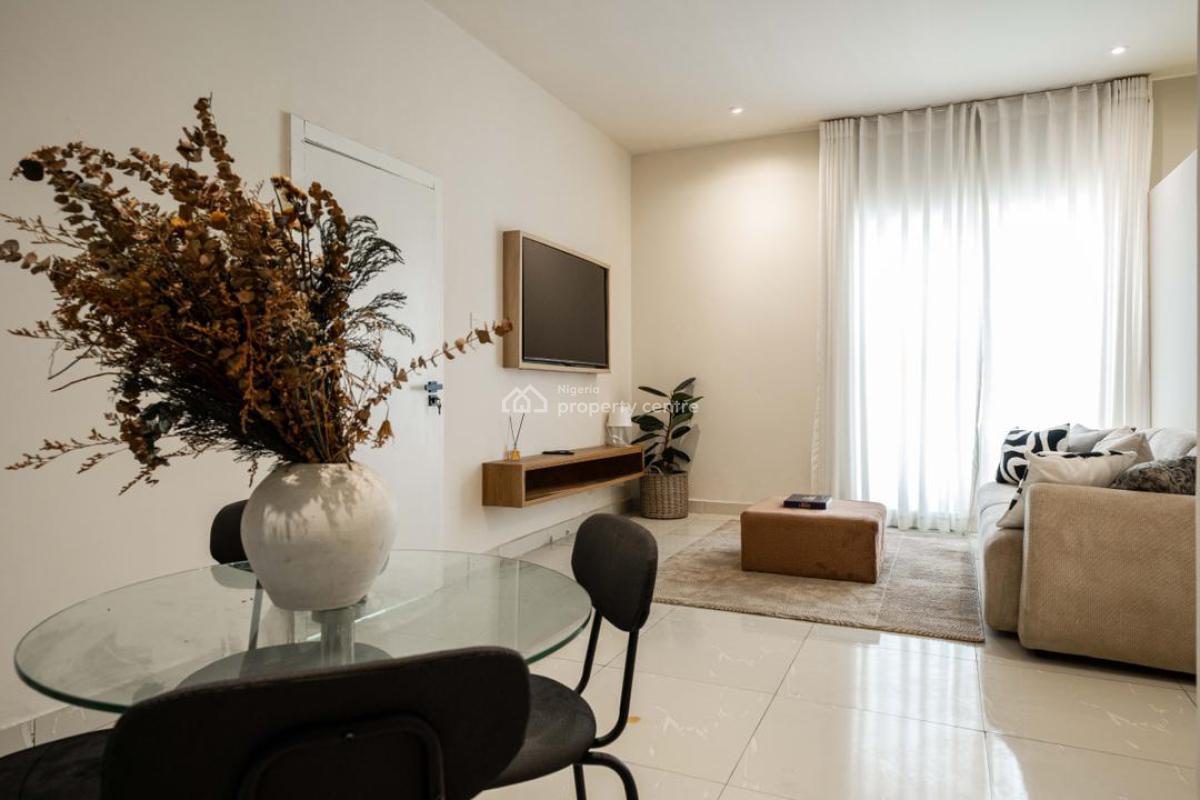 Aesthetically Designed 1 Bedroom Studio in a Nice Estate, Lekki Phase 1, Lekki, Lagos, Flat / Apartment Short Let